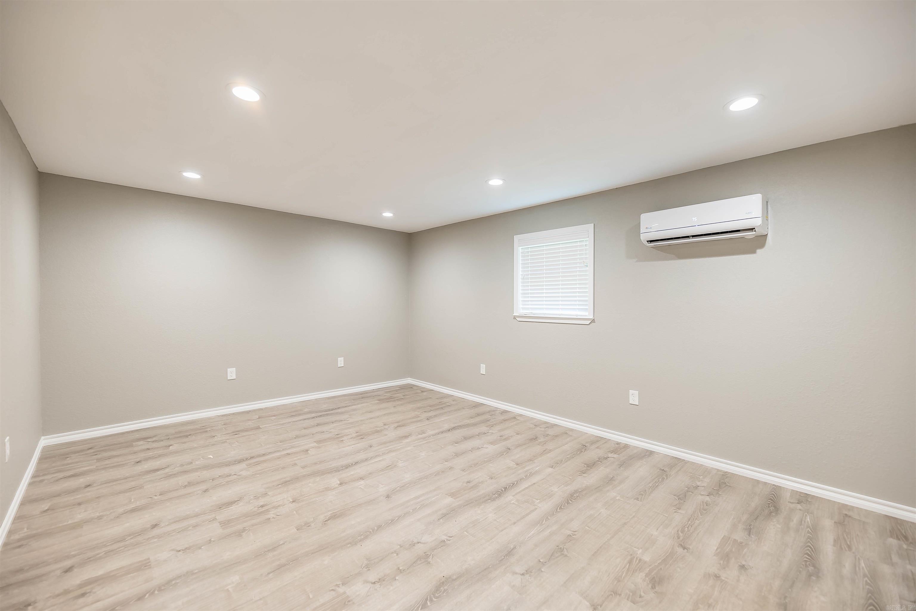 BROOKLINE ADD'N - Residential