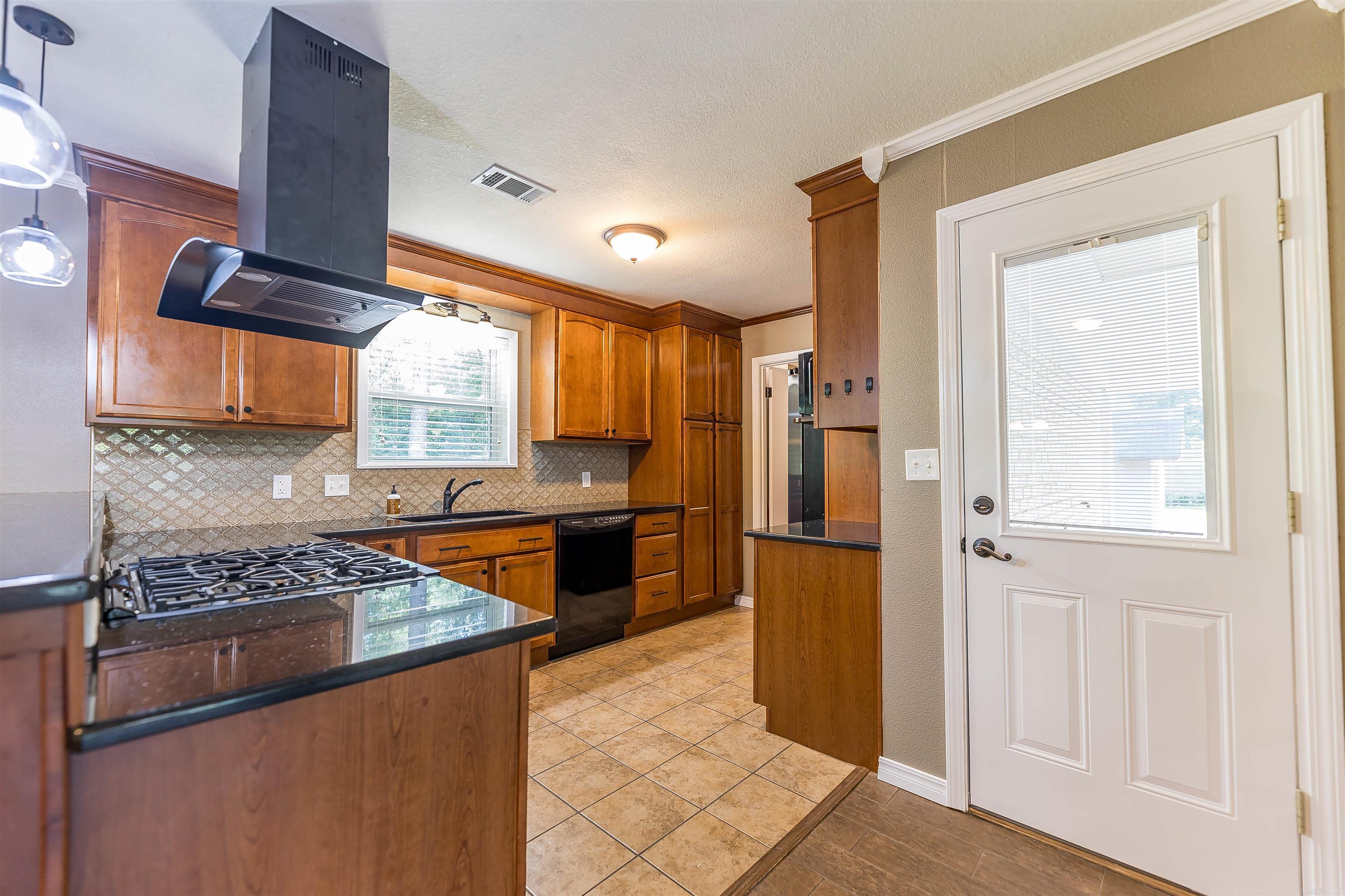 BROOKLINE ADD'N - Residential