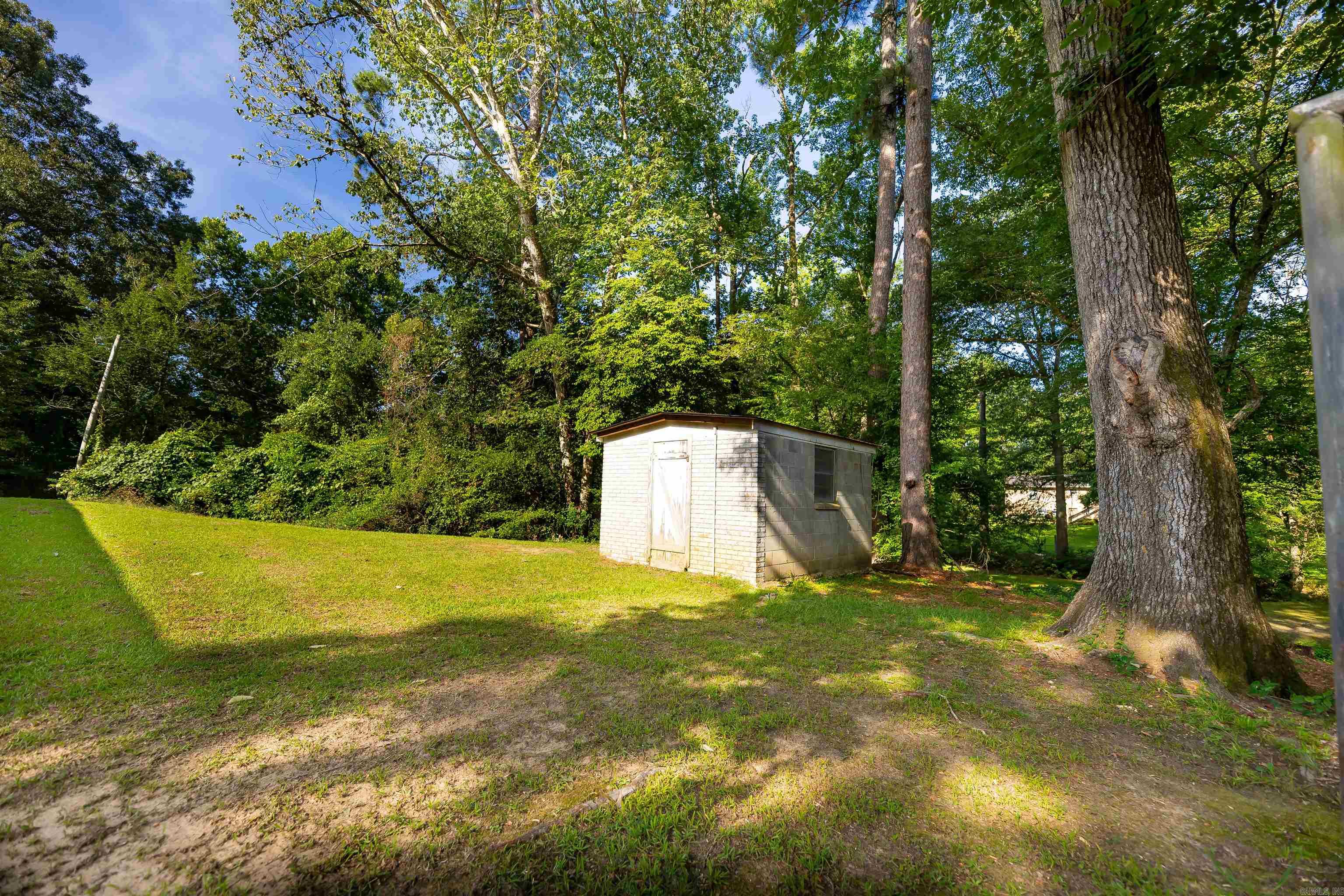 BROOKLINE ADD'N - Residential