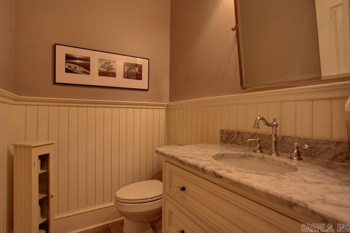 WOODLANDS EDGE - Residential