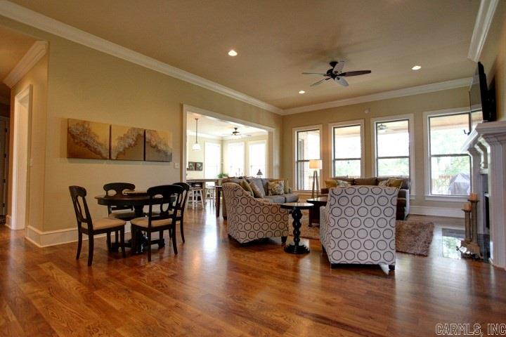 WOODLANDS EDGE - Residential