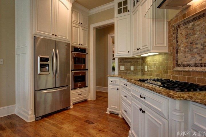 WOODLANDS EDGE - Residential