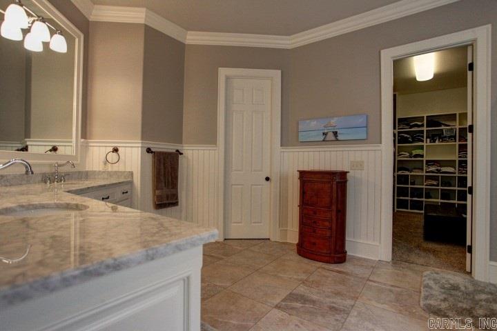 WOODLANDS EDGE - Residential