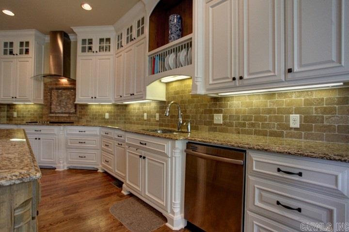 WOODLANDS EDGE - Residential