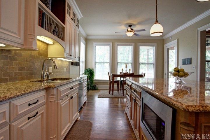 WOODLANDS EDGE - Residential