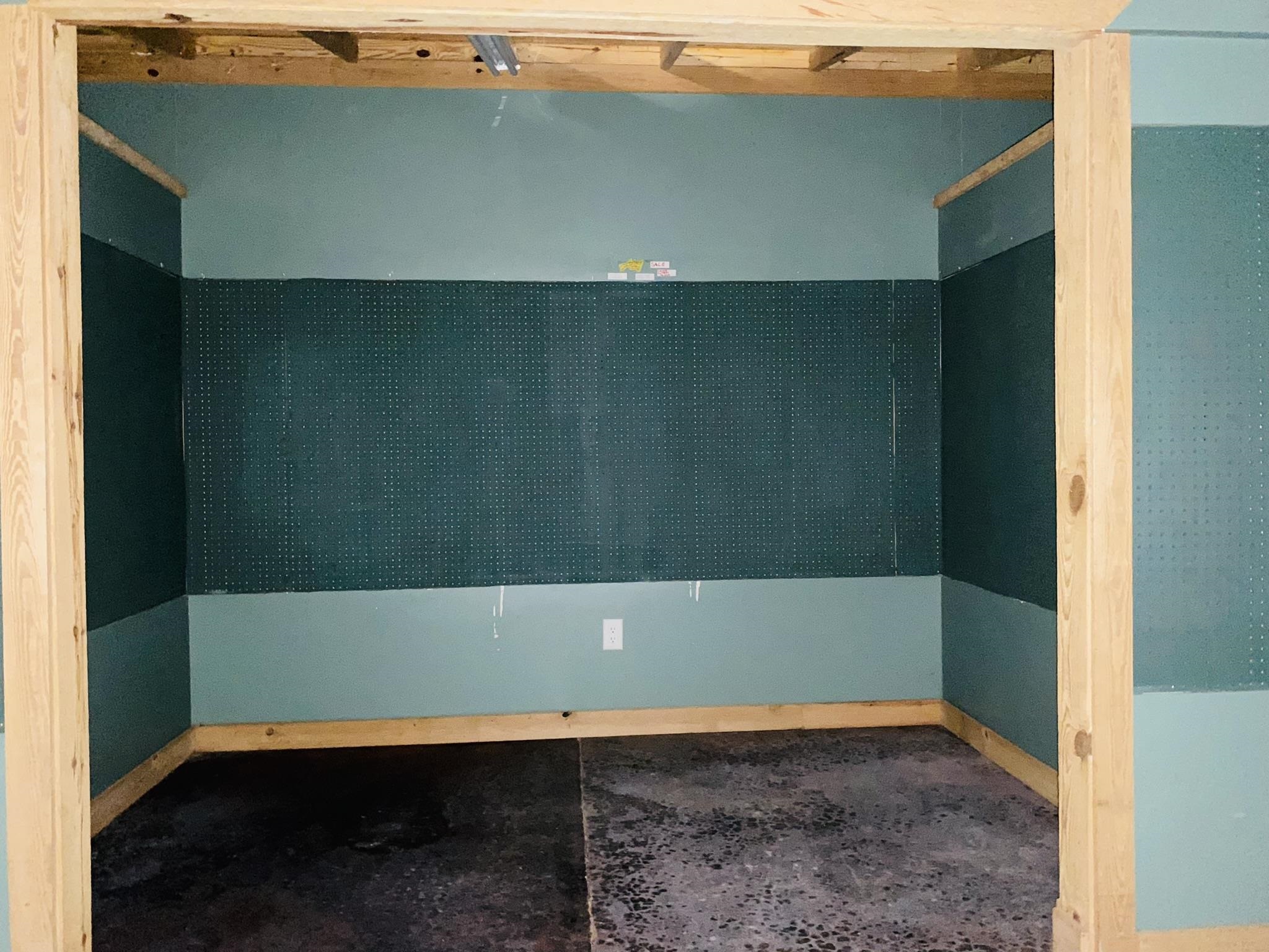 Metes & Bounds - Commercial Sale