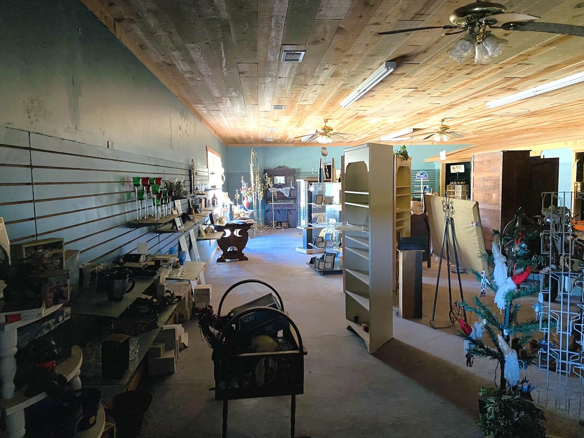 Metes & Bounds - Commercial Sale