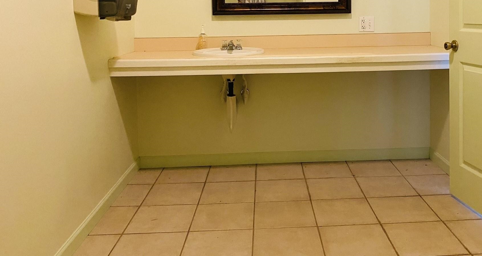 Metes & Bounds - Commercial Sale