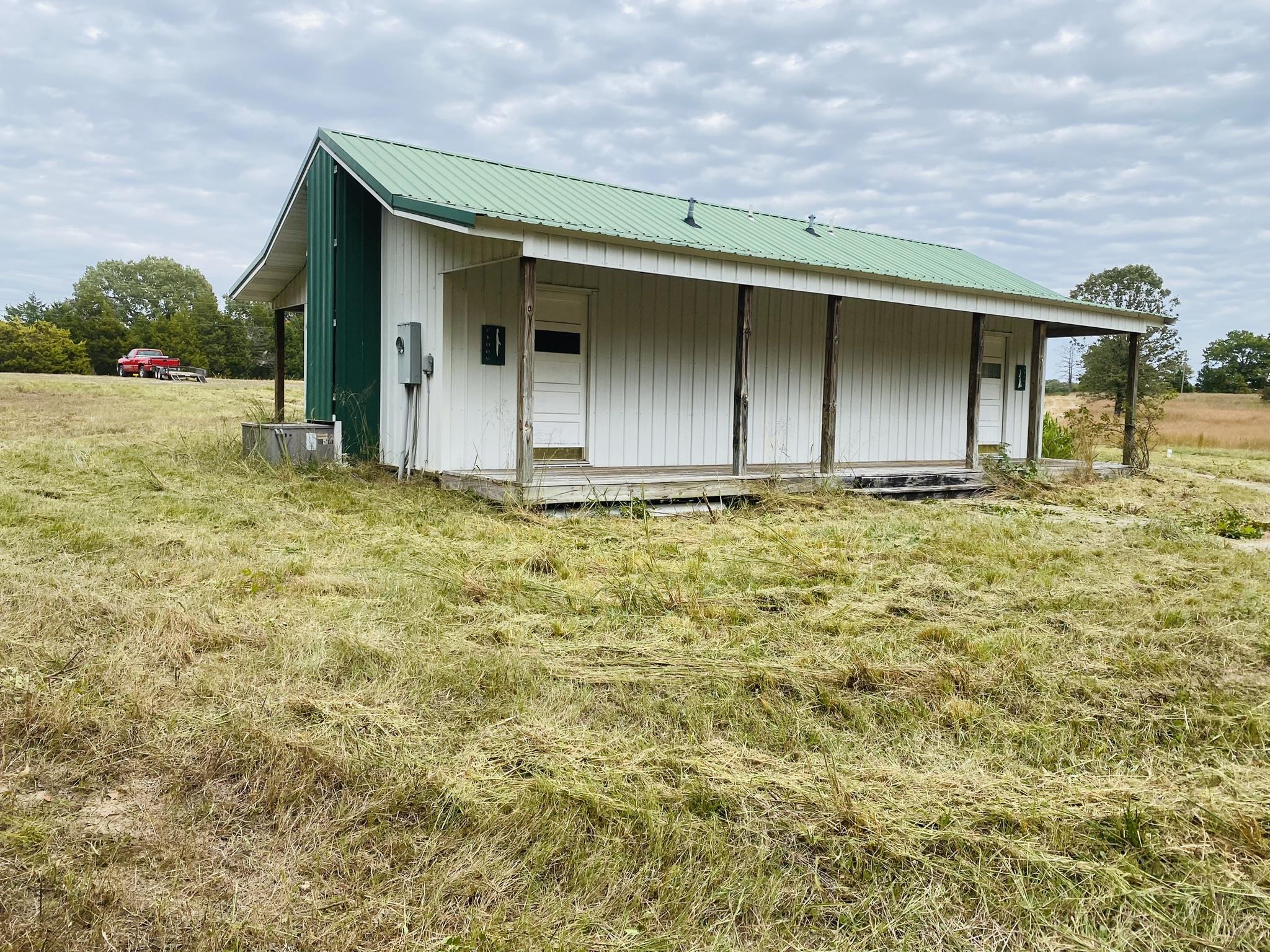 Metes & Bounds - Commercial Sale