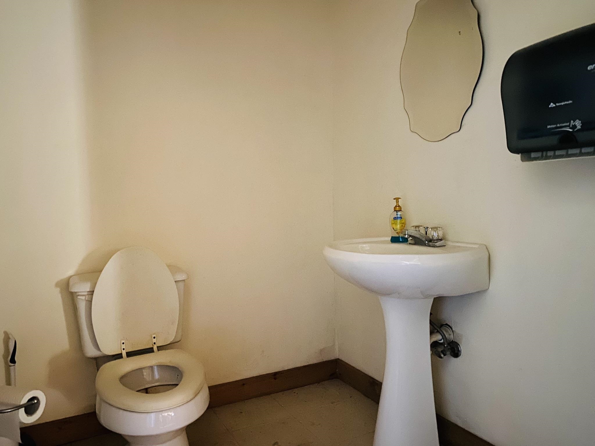 Metes & Bounds - Commercial Sale