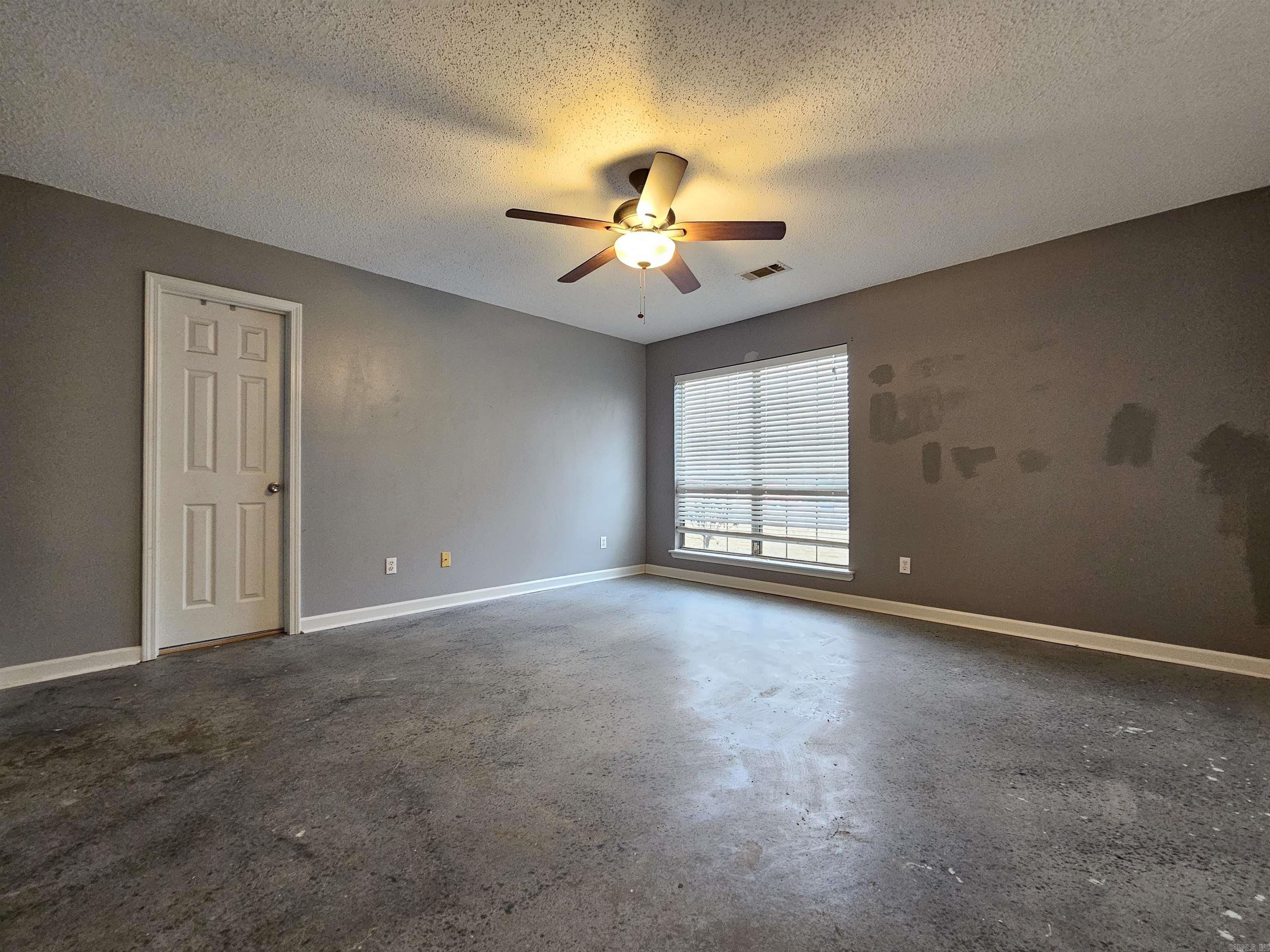 WOODBRIDGE - Residential