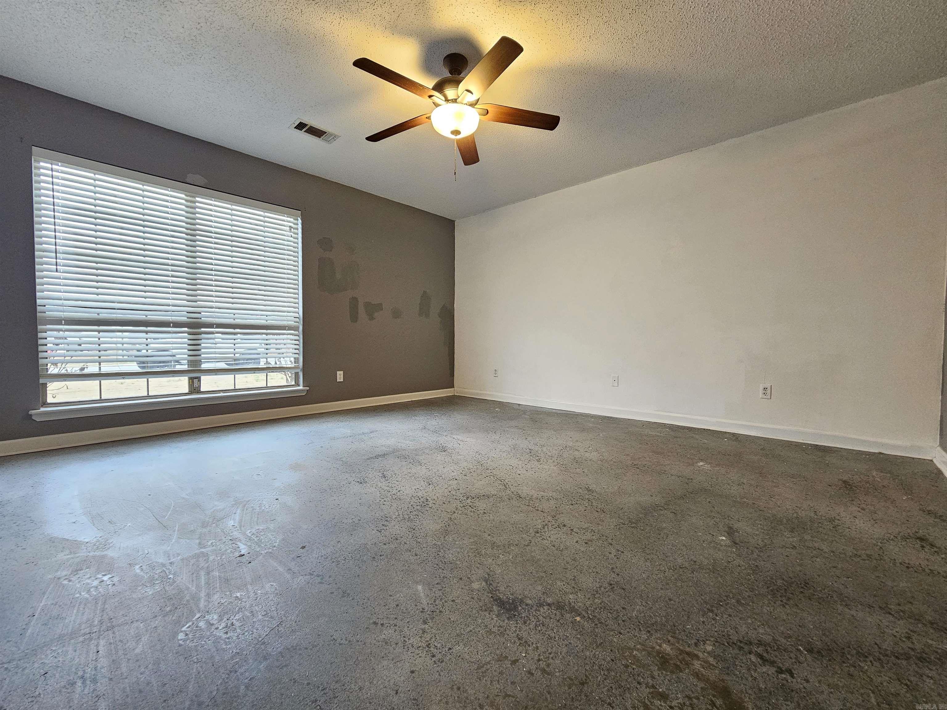 WOODBRIDGE - Residential