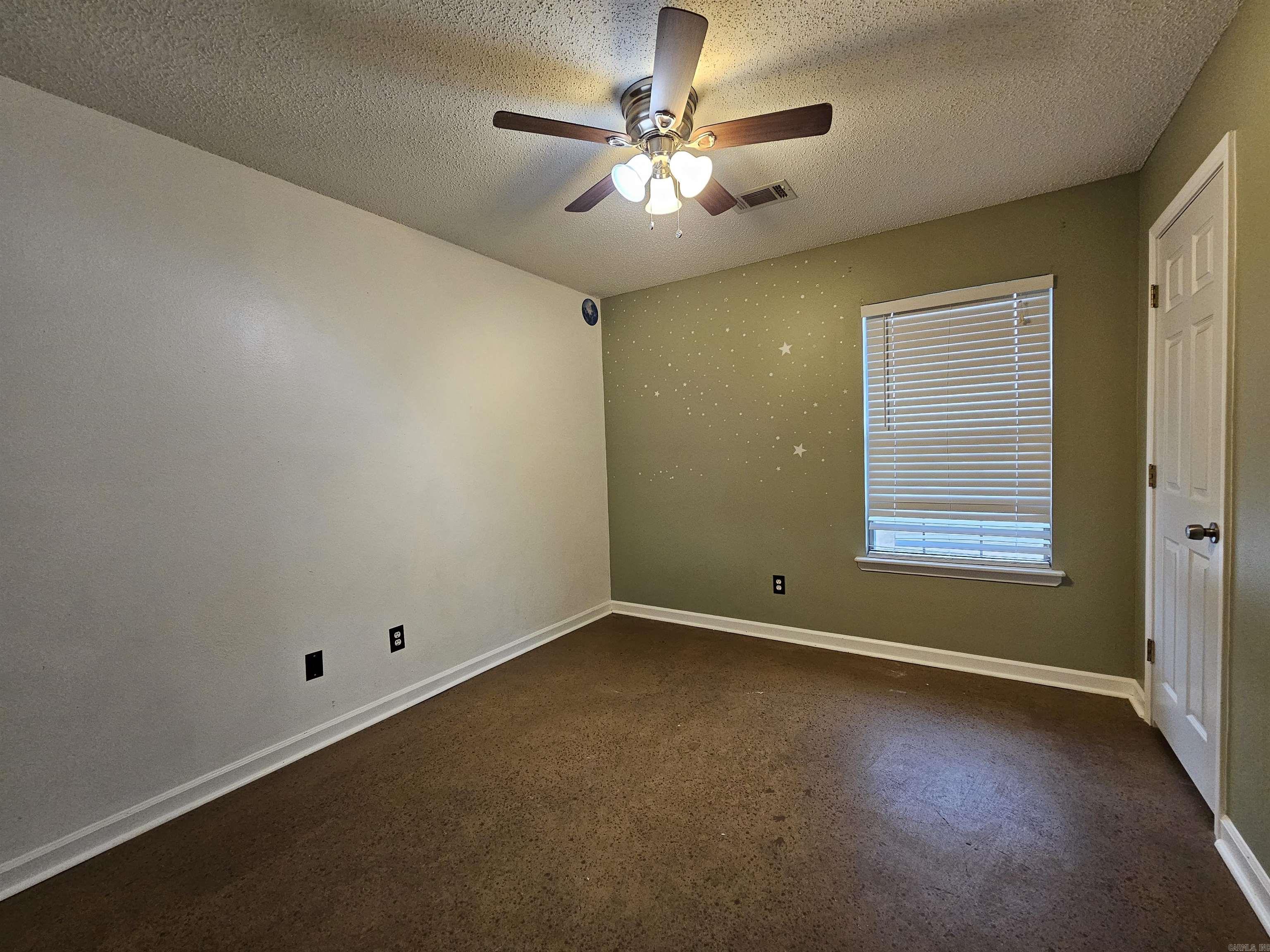 WOODBRIDGE - Residential