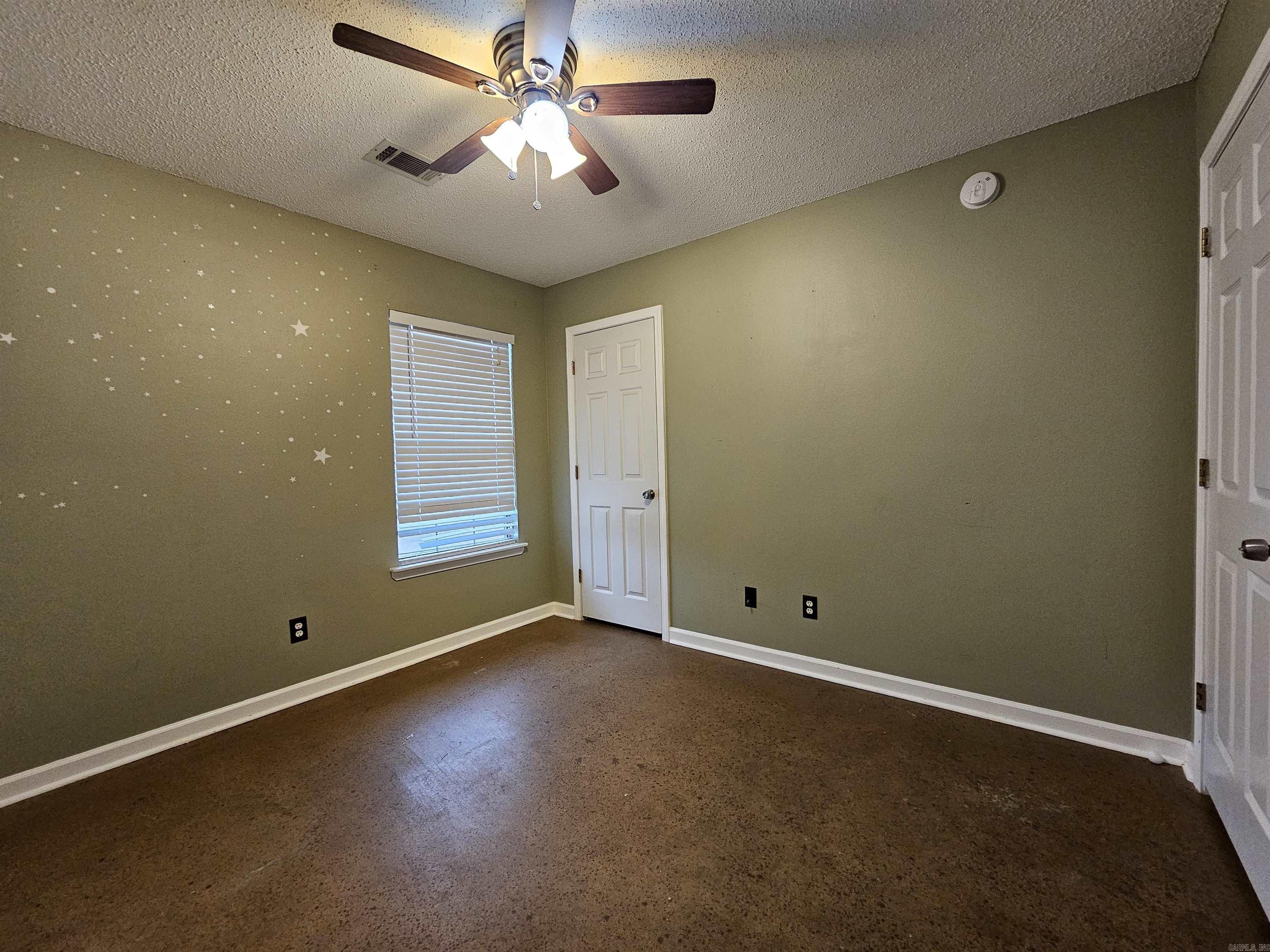 WOODBRIDGE - Residential