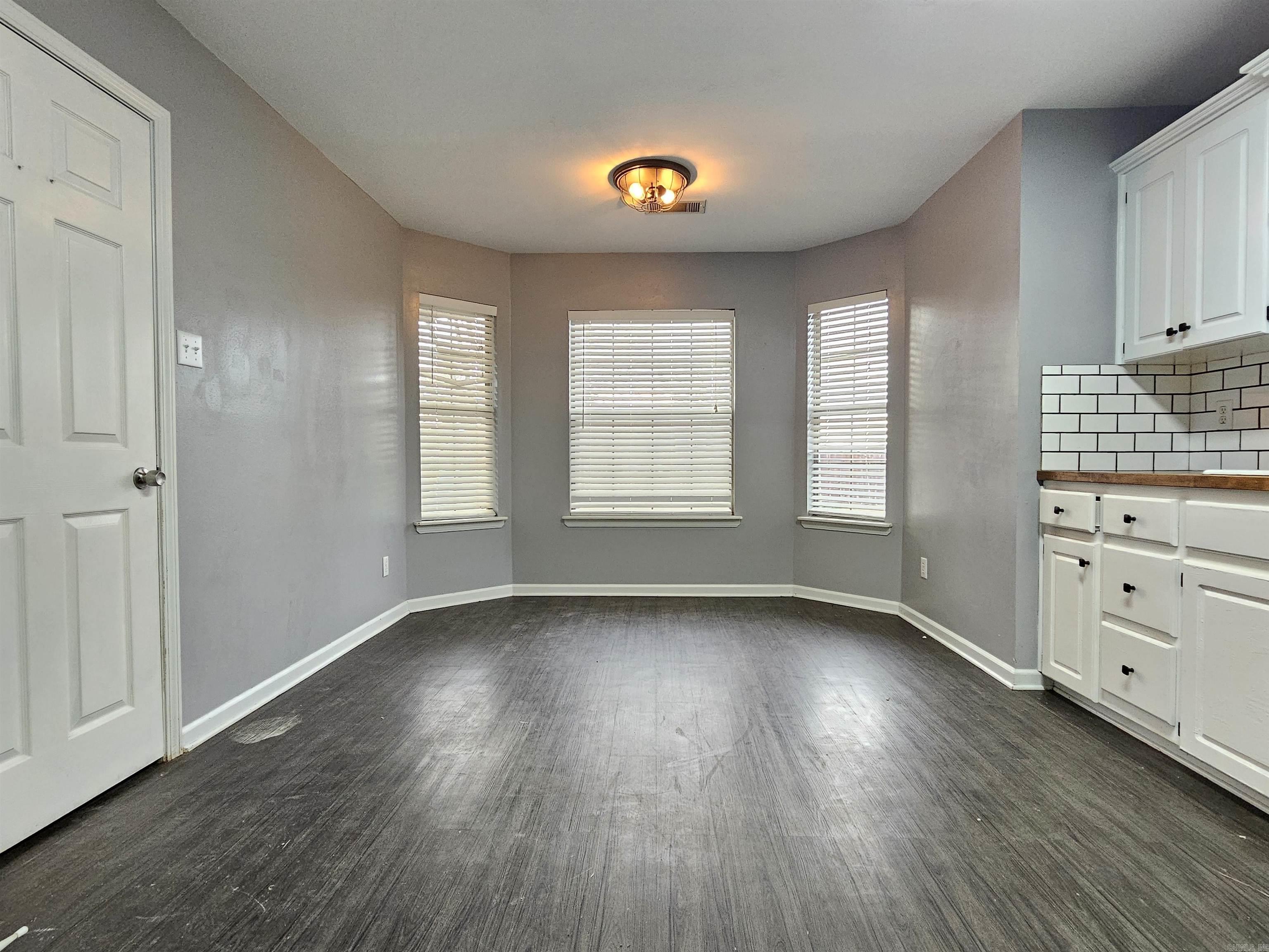 WOODBRIDGE - Residential