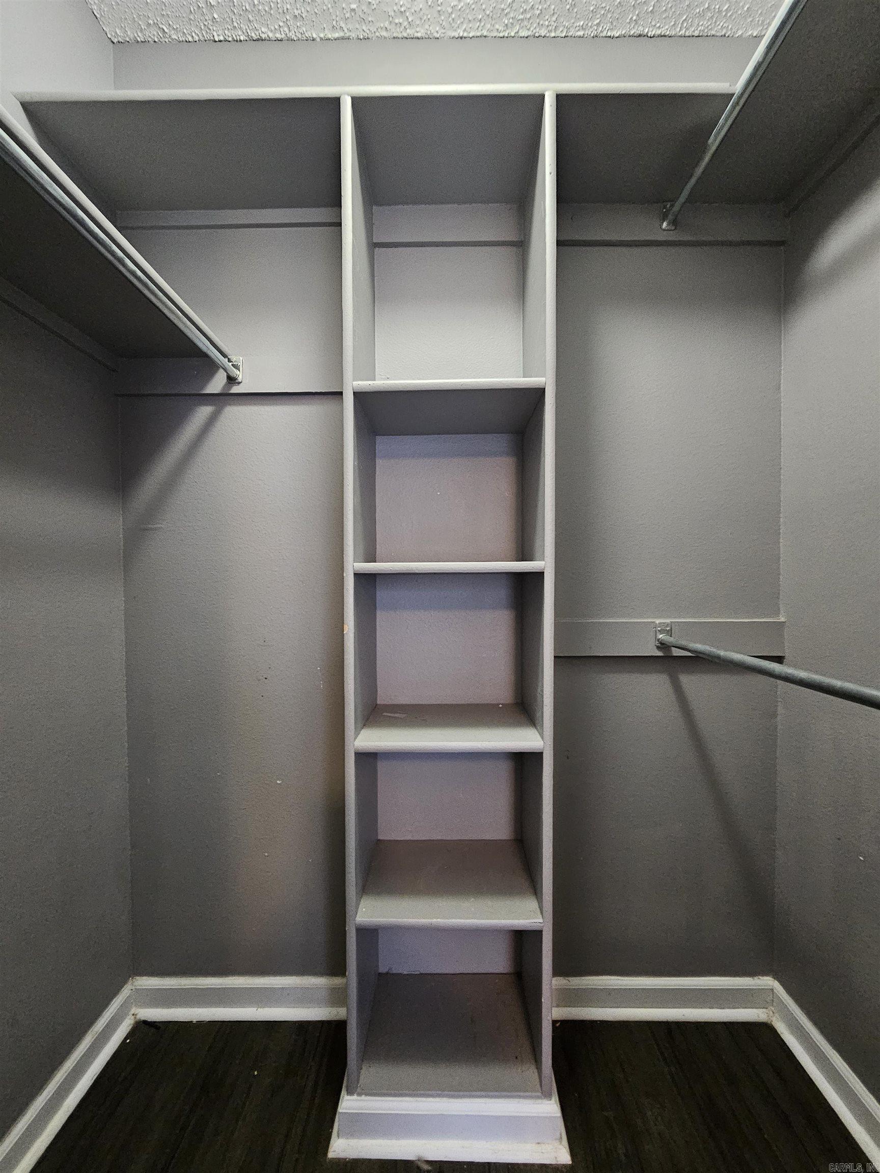 WOODBRIDGE - Residential