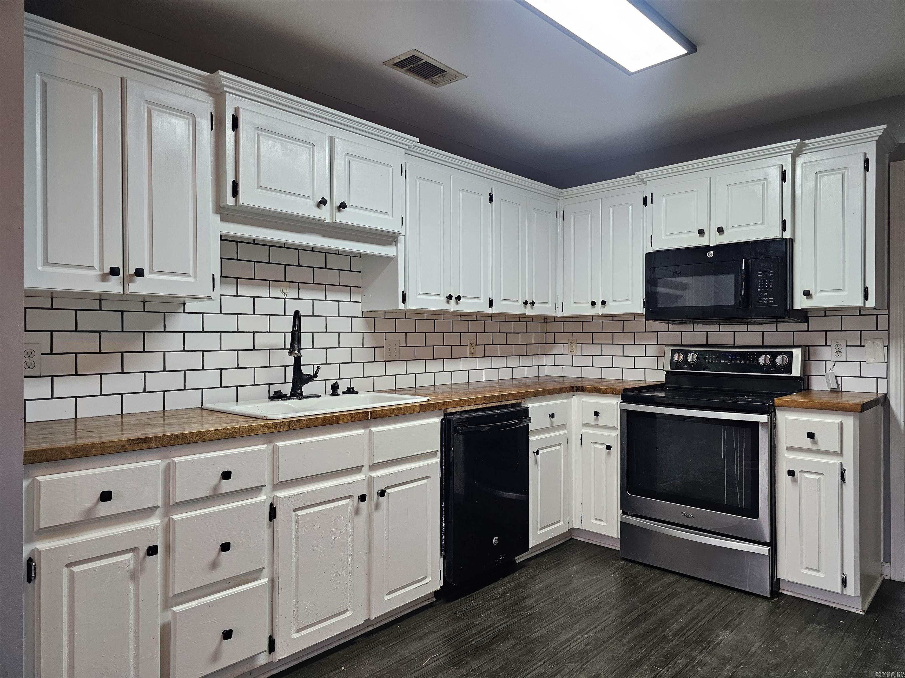 WOODBRIDGE - Residential