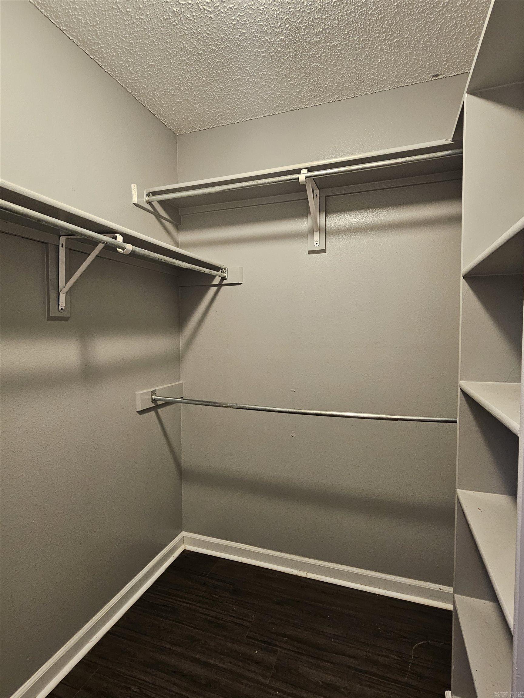 WOODBRIDGE - Residential