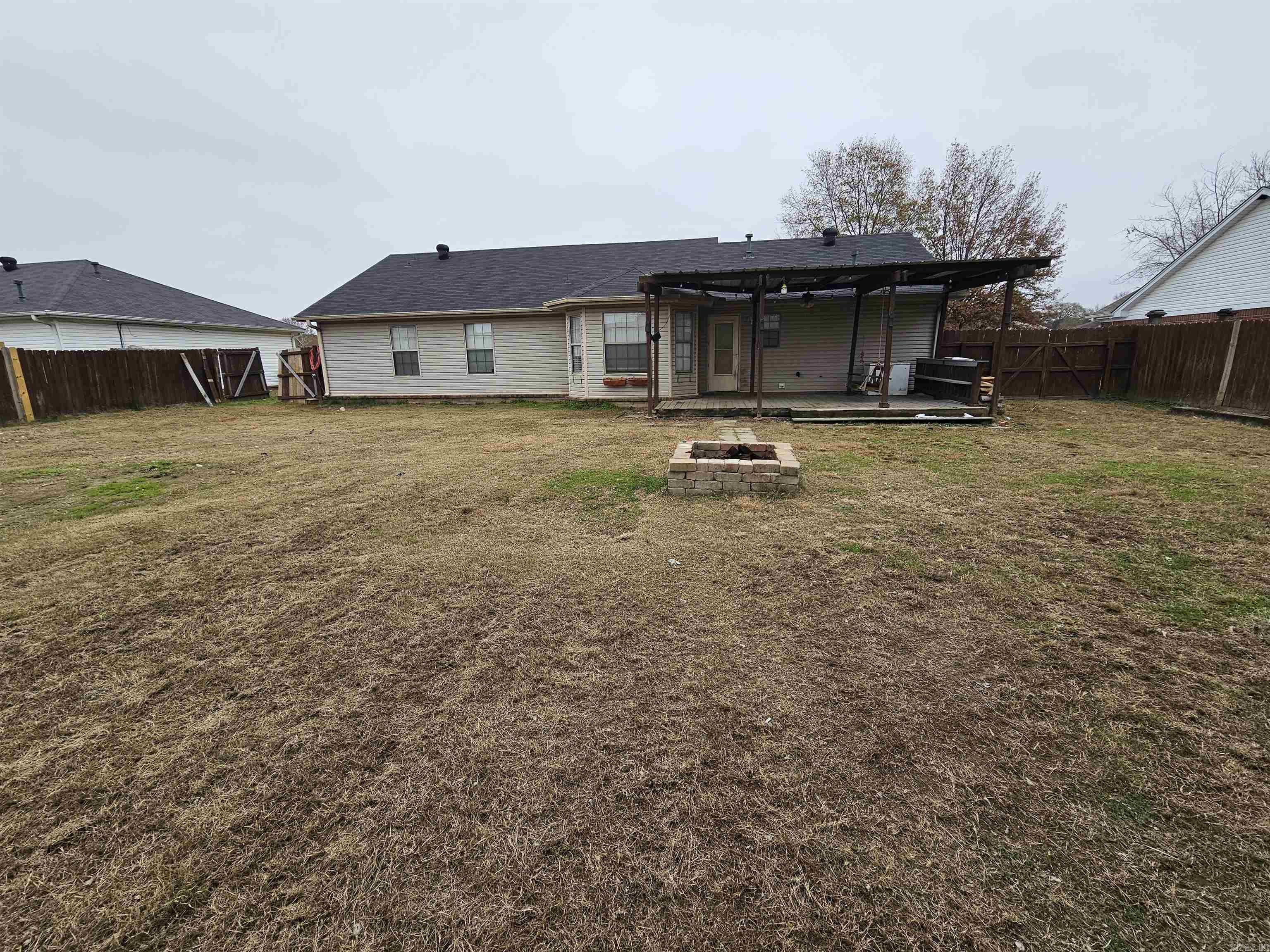 WOODBRIDGE - Residential