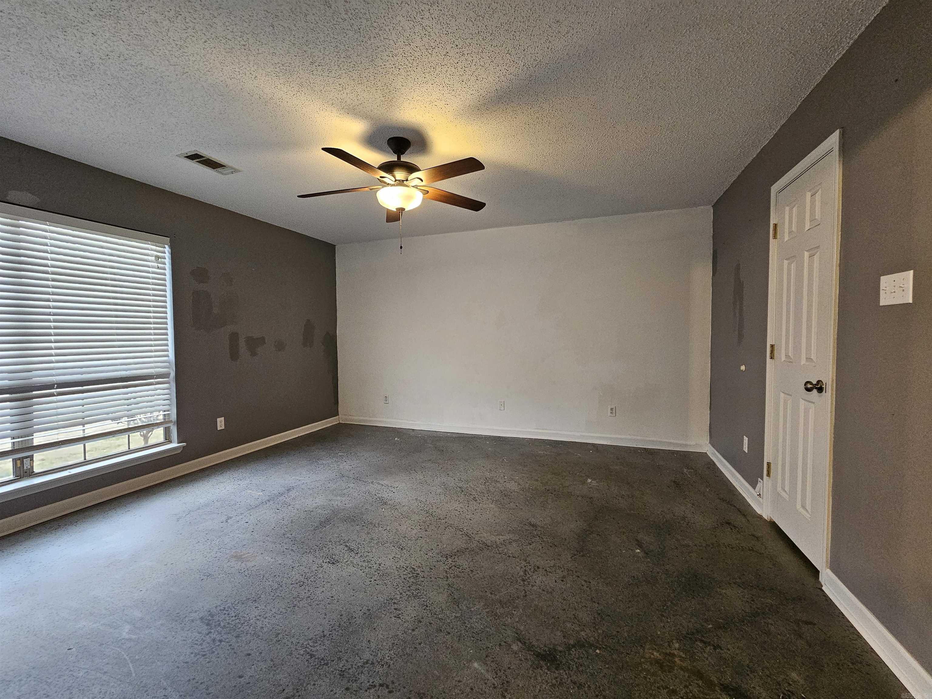 WOODBRIDGE - Residential