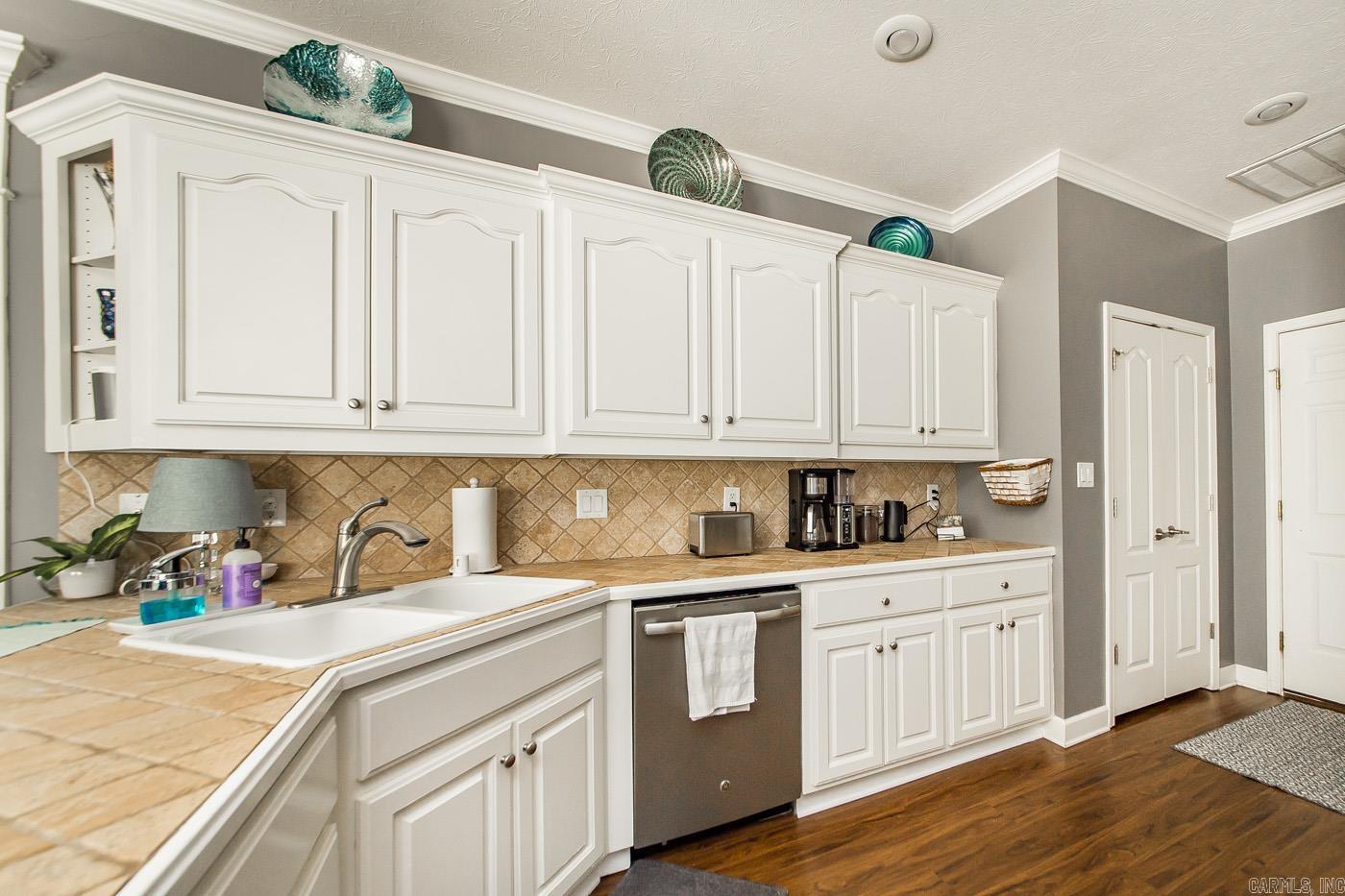 PLEASANTWOOD ADDN - Residential
