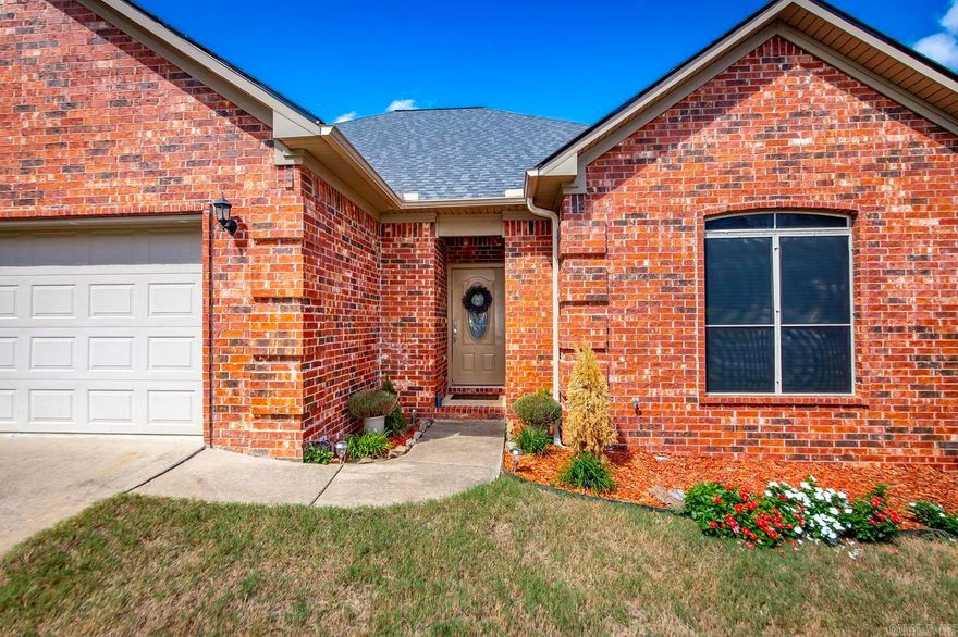 True Classic Beauty! Perfect blend of comfort & convenience nestled on a quiet cul de sac in the heart of Maumelle. The Great room is truly GREAT size with the cozy fireplace. This highly desirable split floor plan feels more spacious than its 1746 sq feet. The fully fenced yard and patio also provide a nice retreat. Peace of mind with the NEW ROOF in 2024 new HWH 2024!