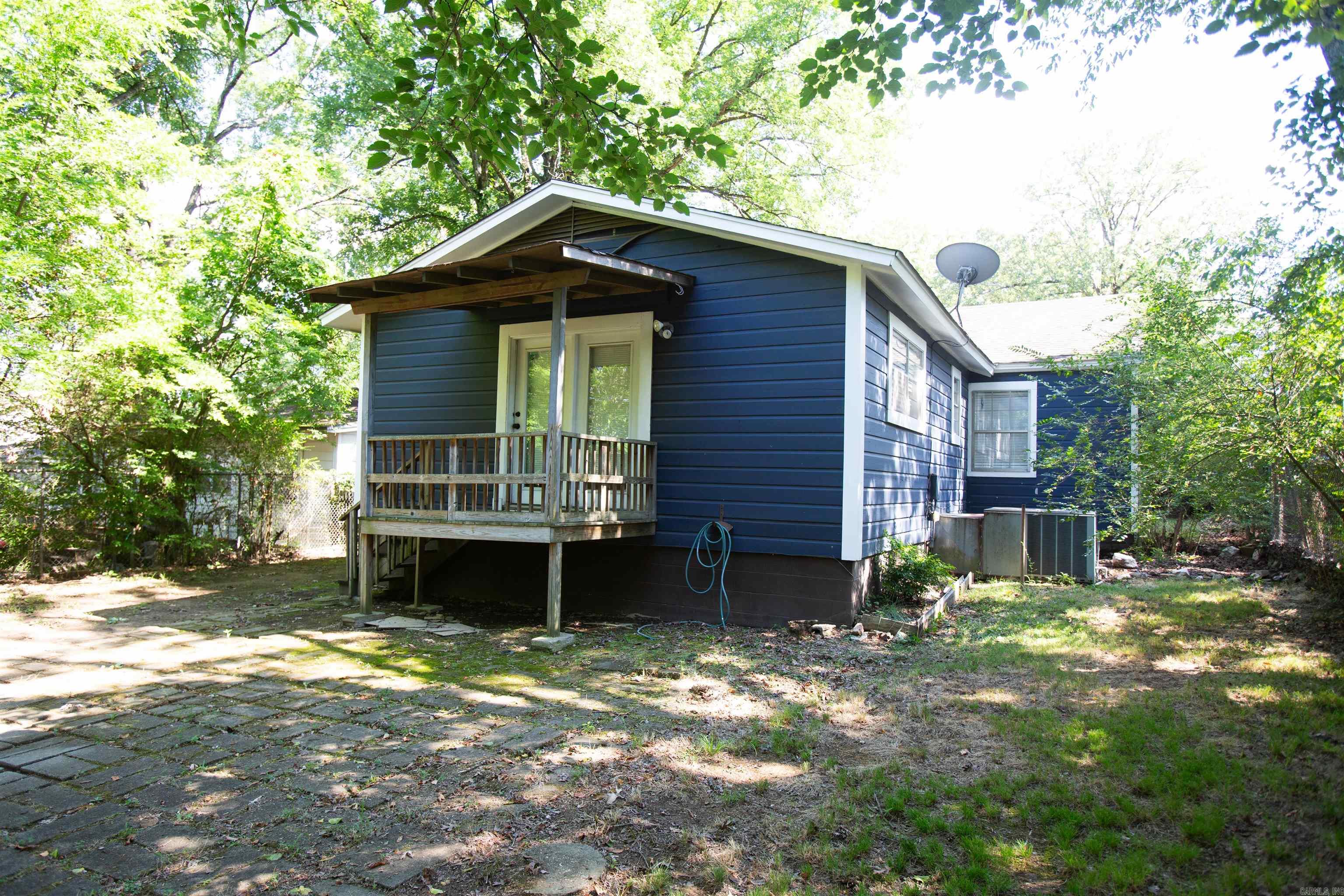 Hillcrest-Pfeifer - Residential Lease