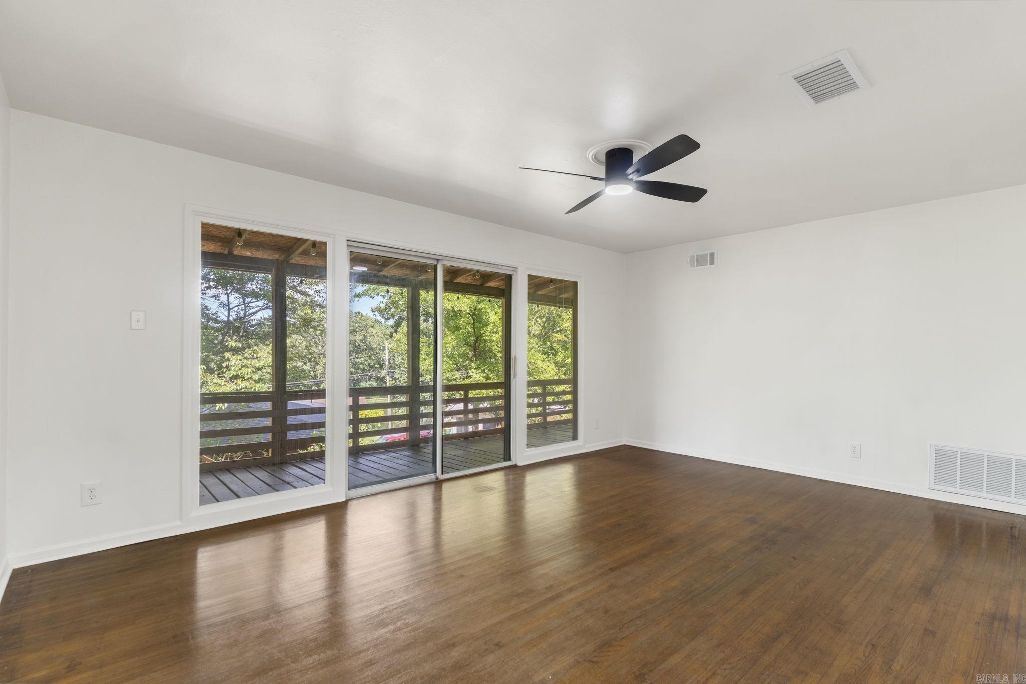 PARK HILL - Residential