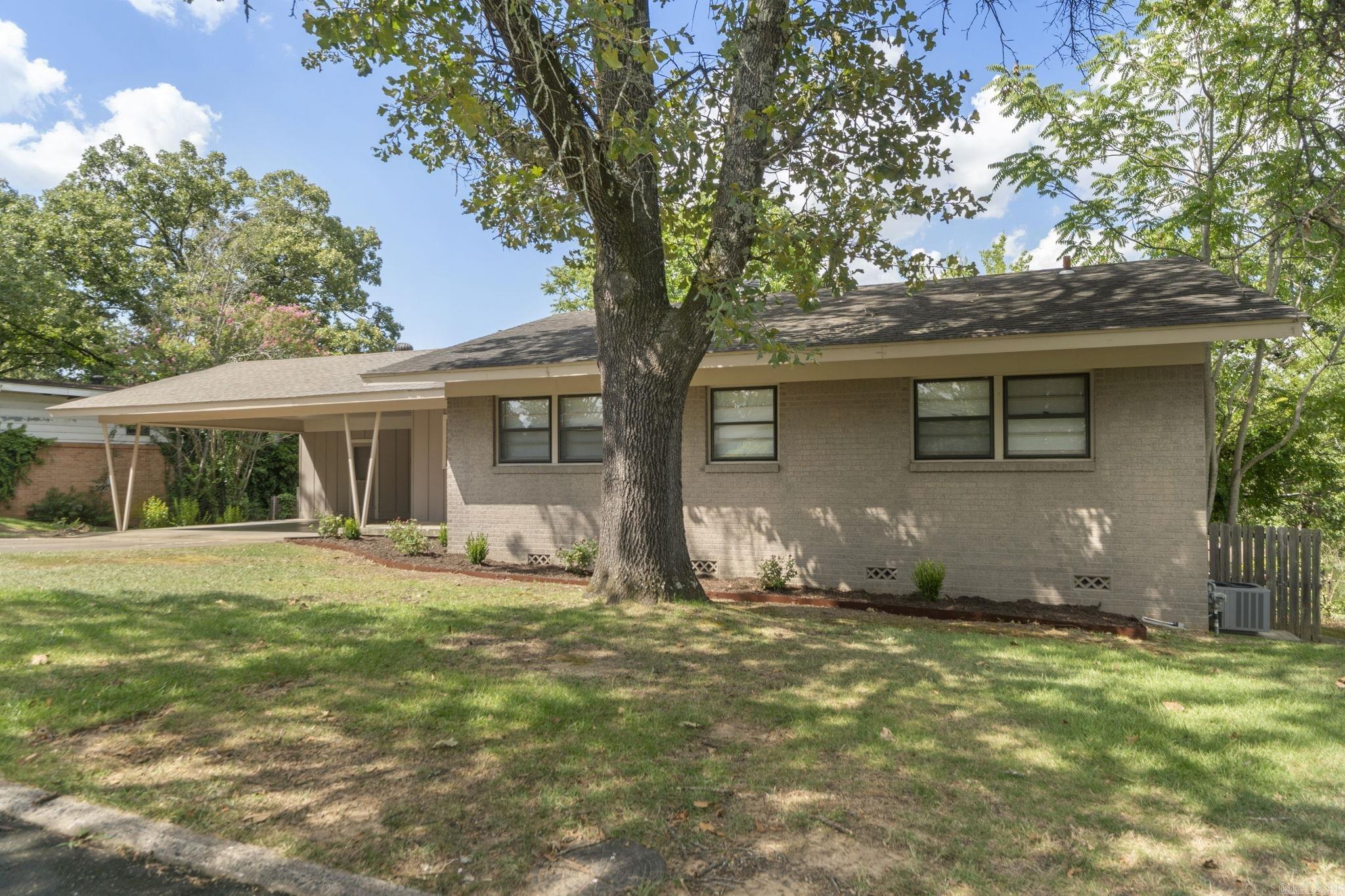 PARK HILL - Residential