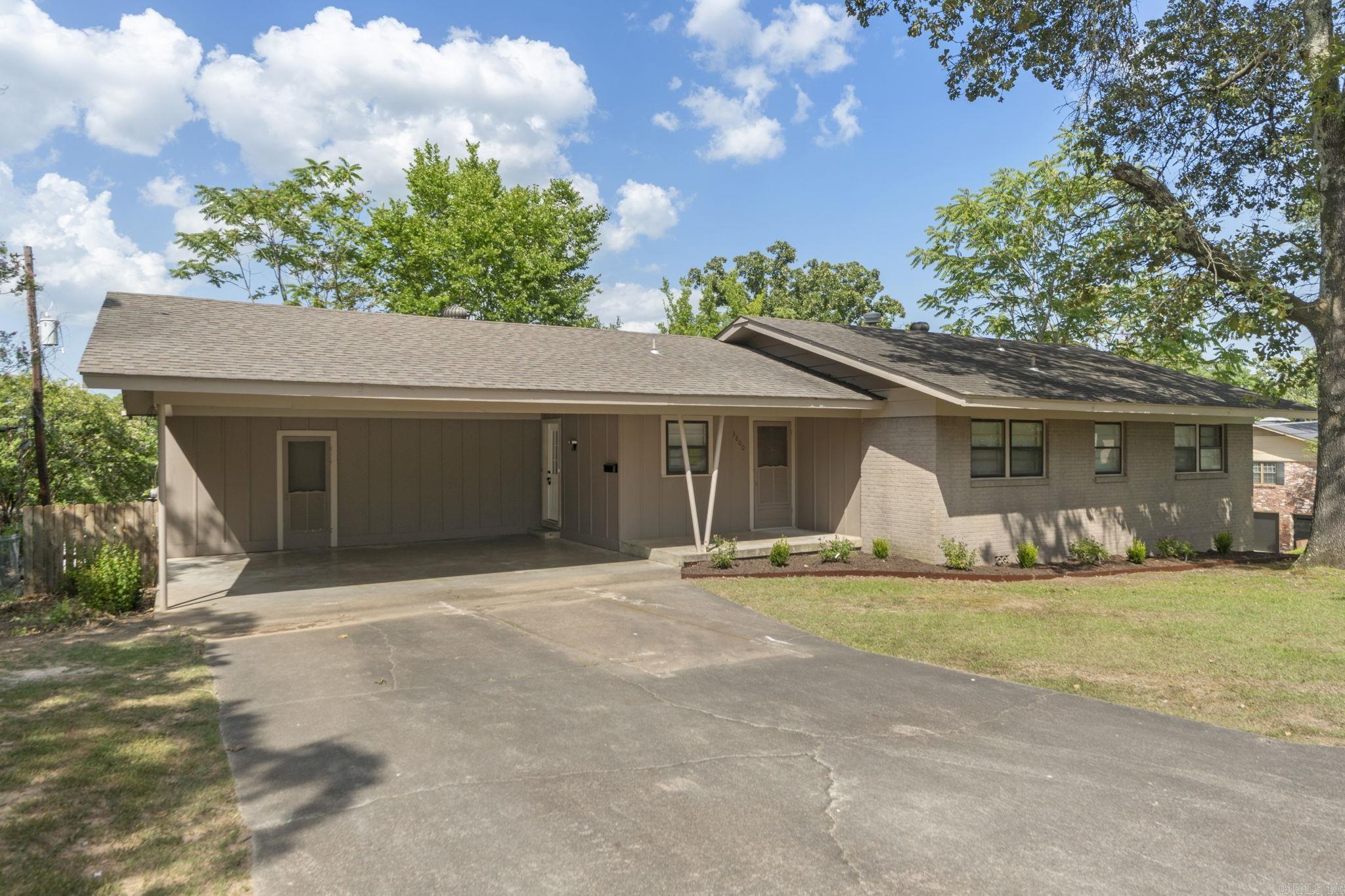 PARK HILL - Residential