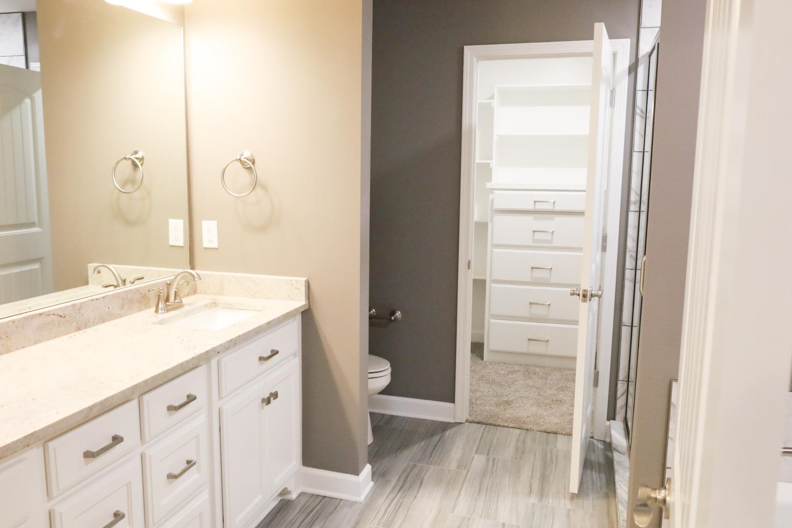 JAXON TERRACE - Residential