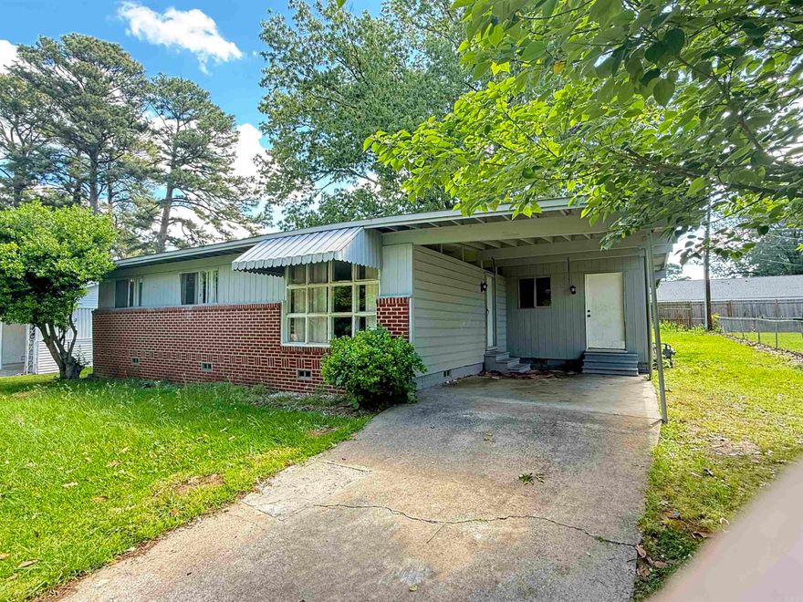 Property is in a trust so no repairs will be made.  Selling "as is"  Property has had great tenant history.  Needs some TLC