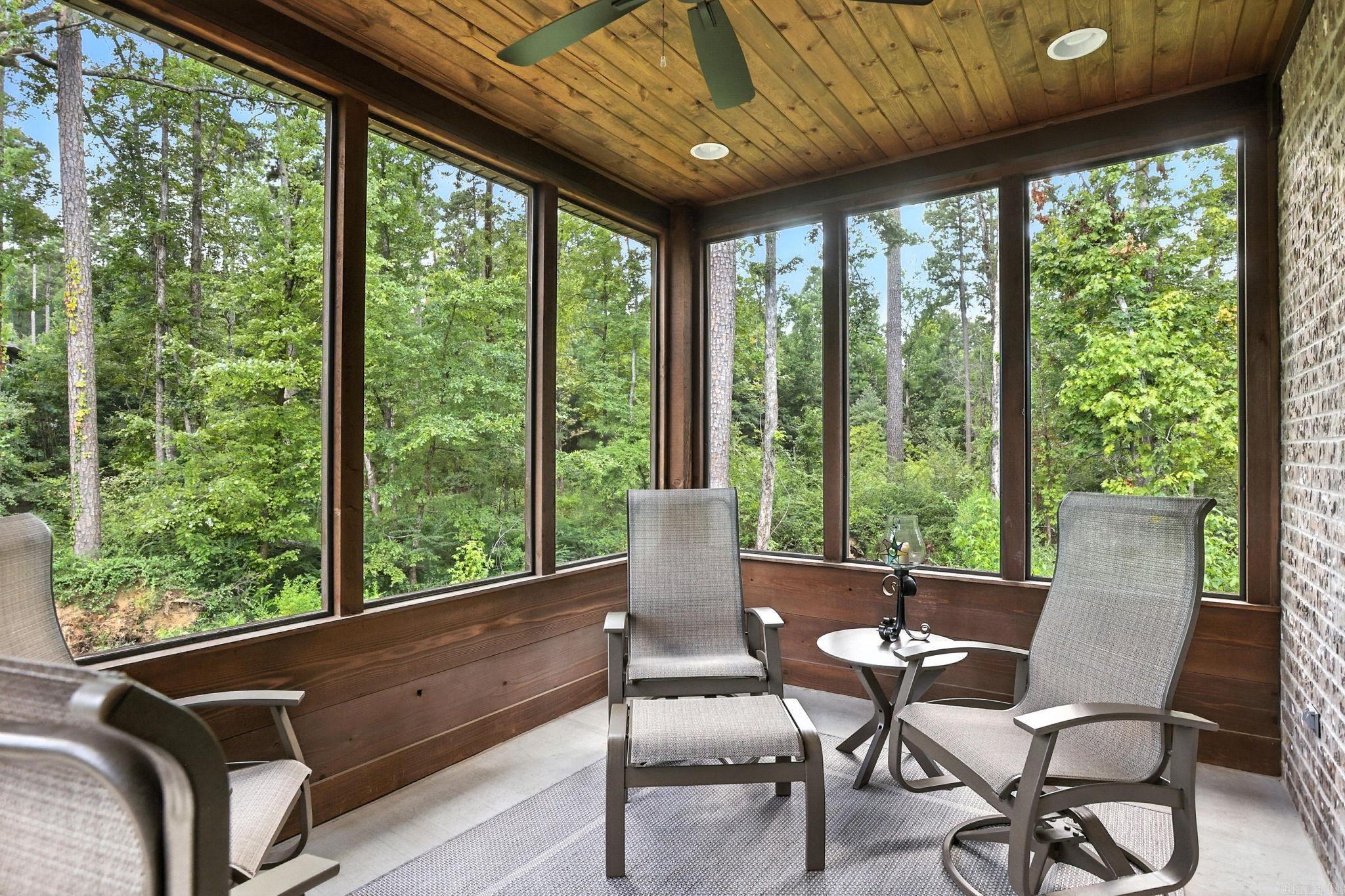 WOODLANDS PARK SUB - Residential