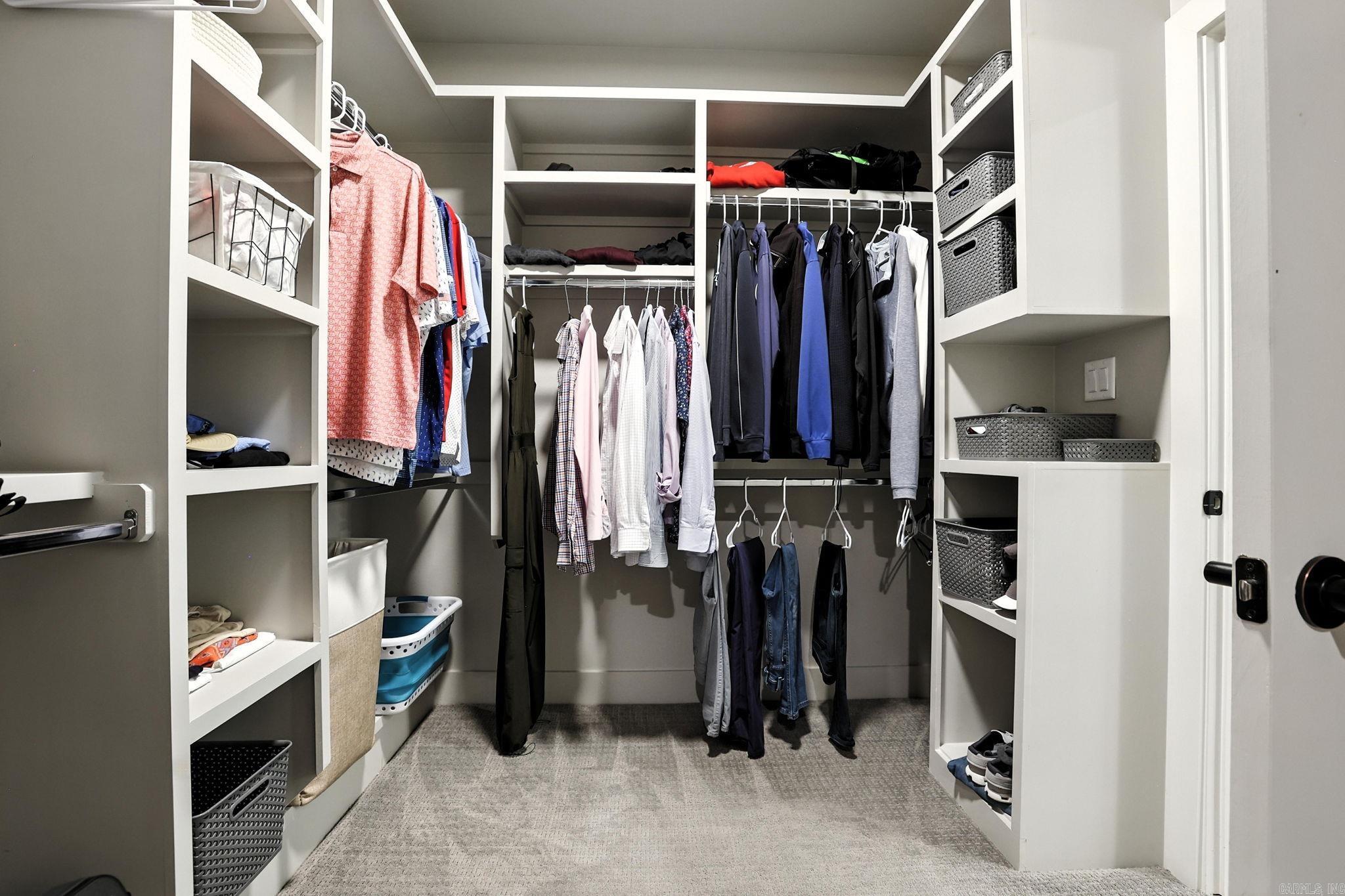 WOODLANDS PARK SUB - Residential