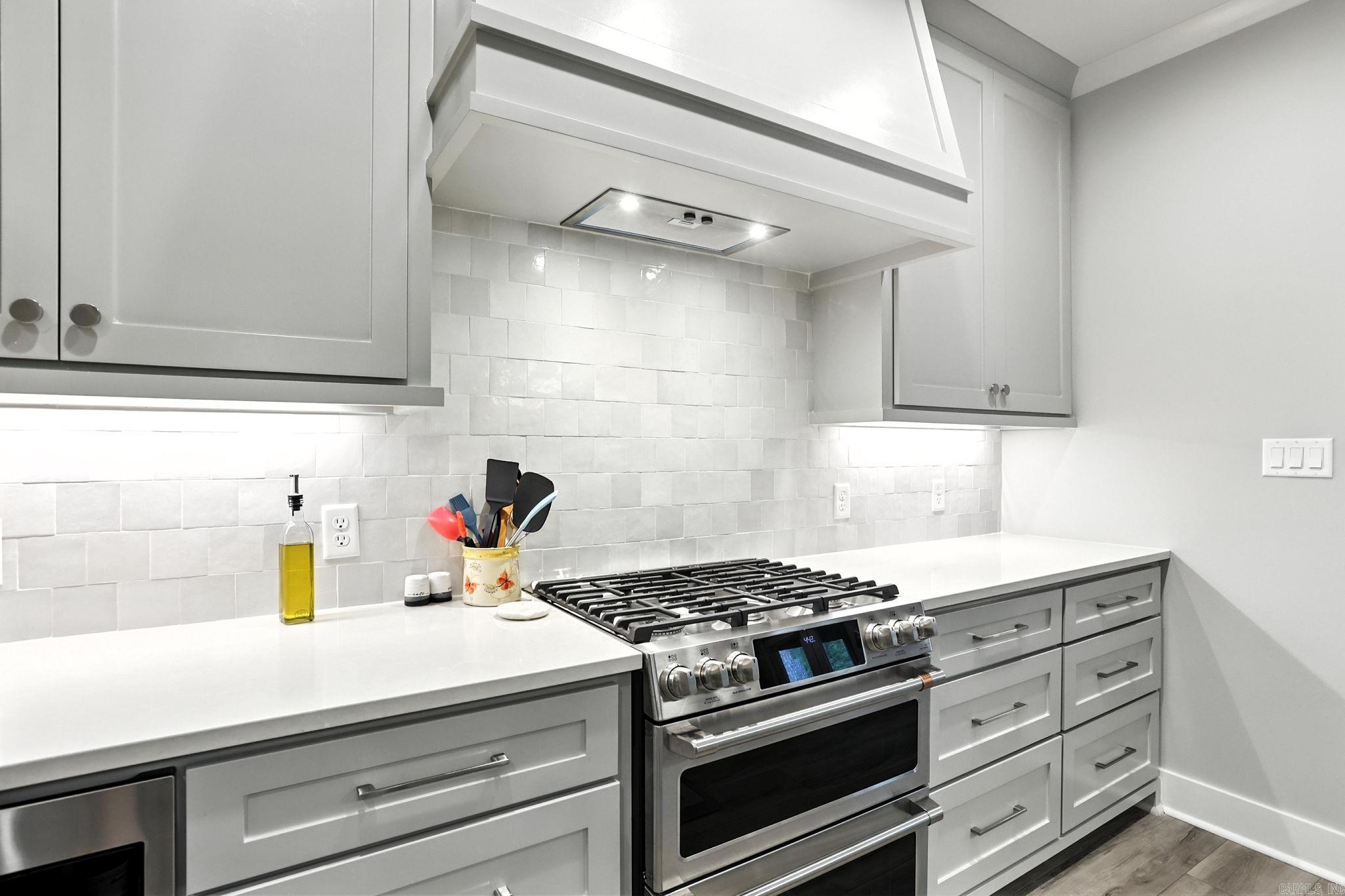 WOODLANDS PARK SUB - Residential