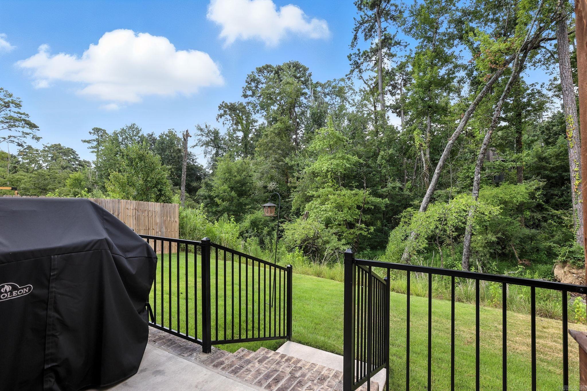 WOODLANDS PARK SUB - Residential