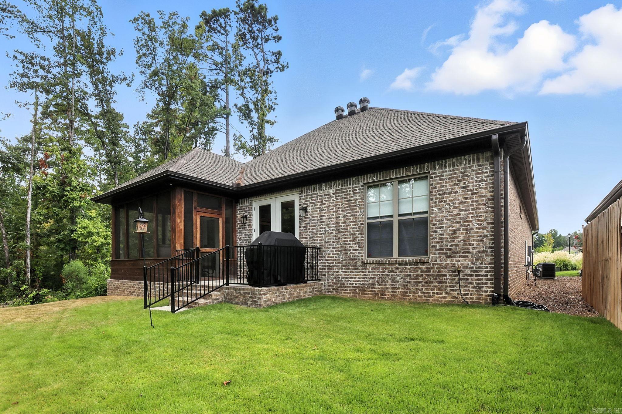 WOODLANDS PARK SUB - Residential