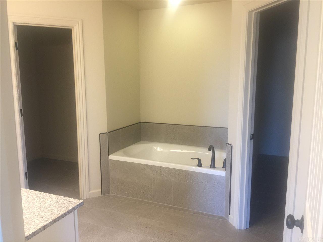 SOUTHWIND ESTATES - Residential