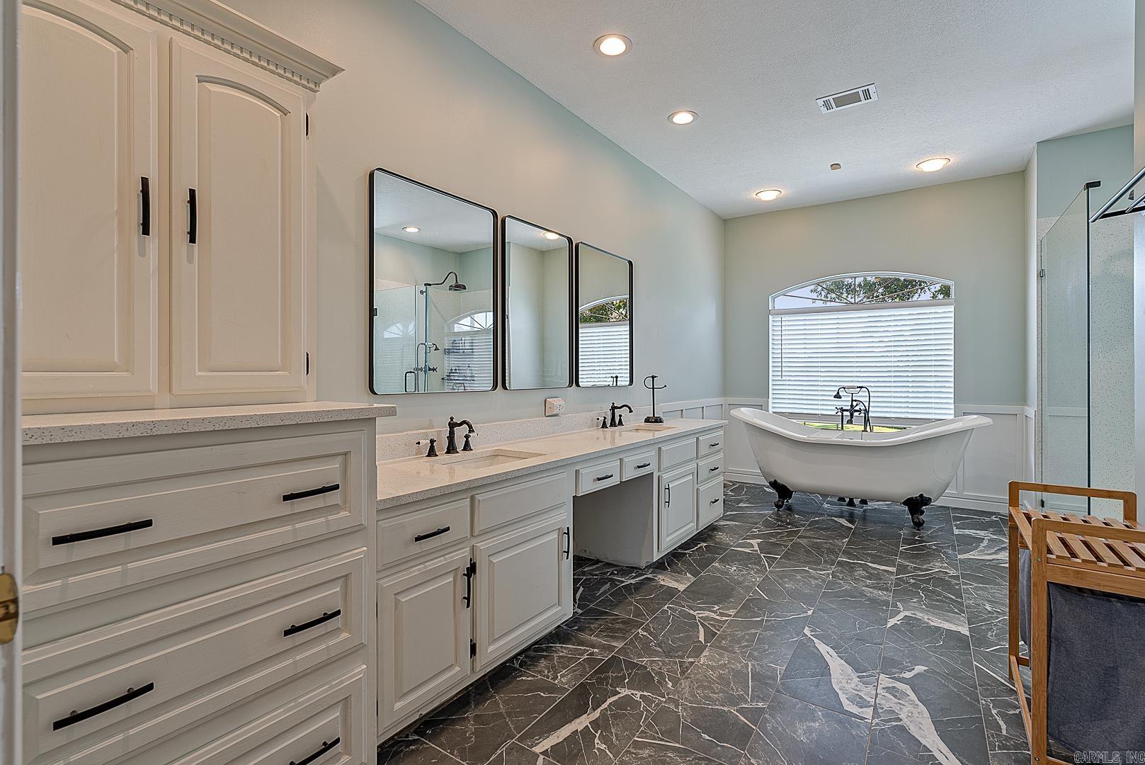 CLUB VIEW - Residential