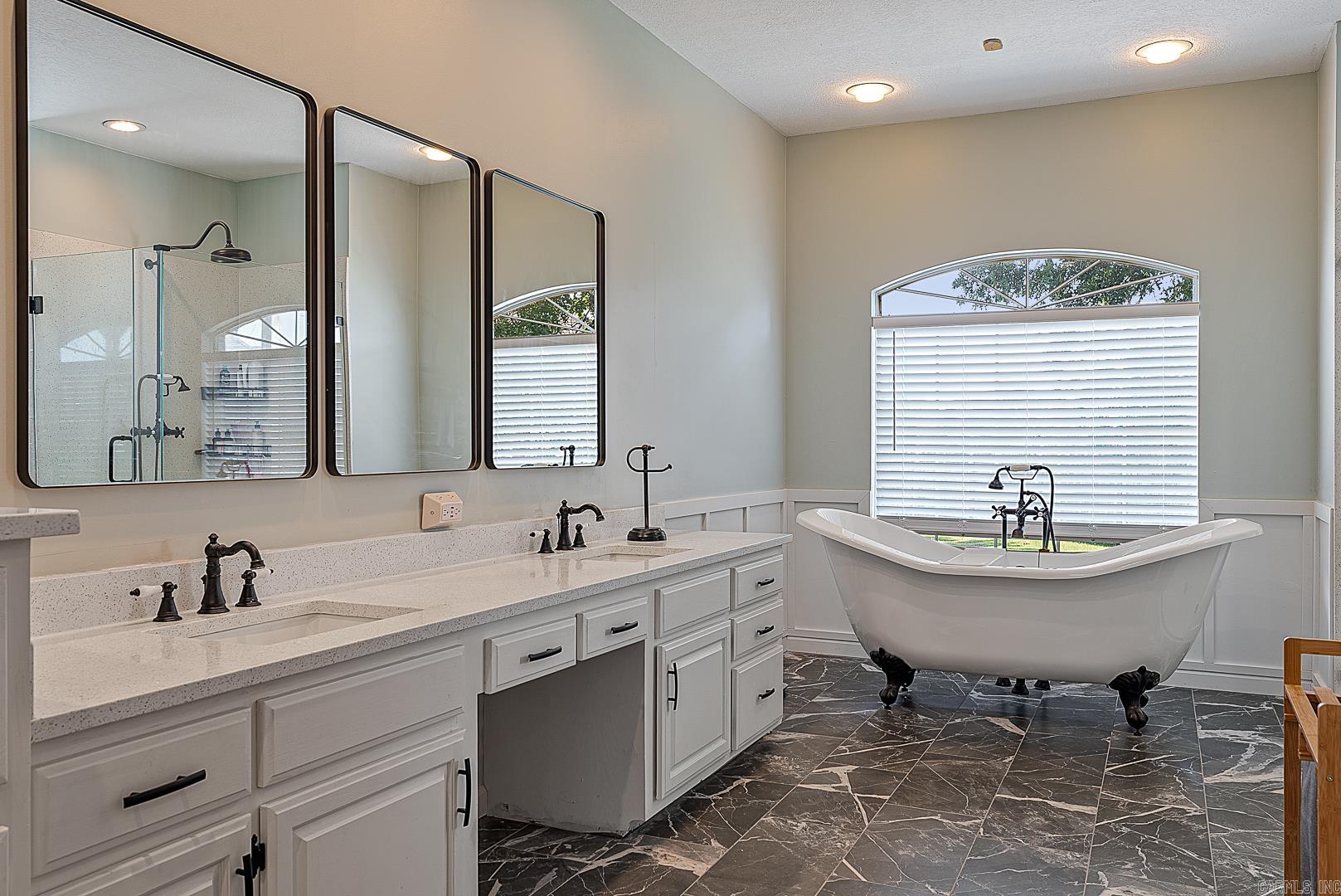 CLUB VIEW - Residential