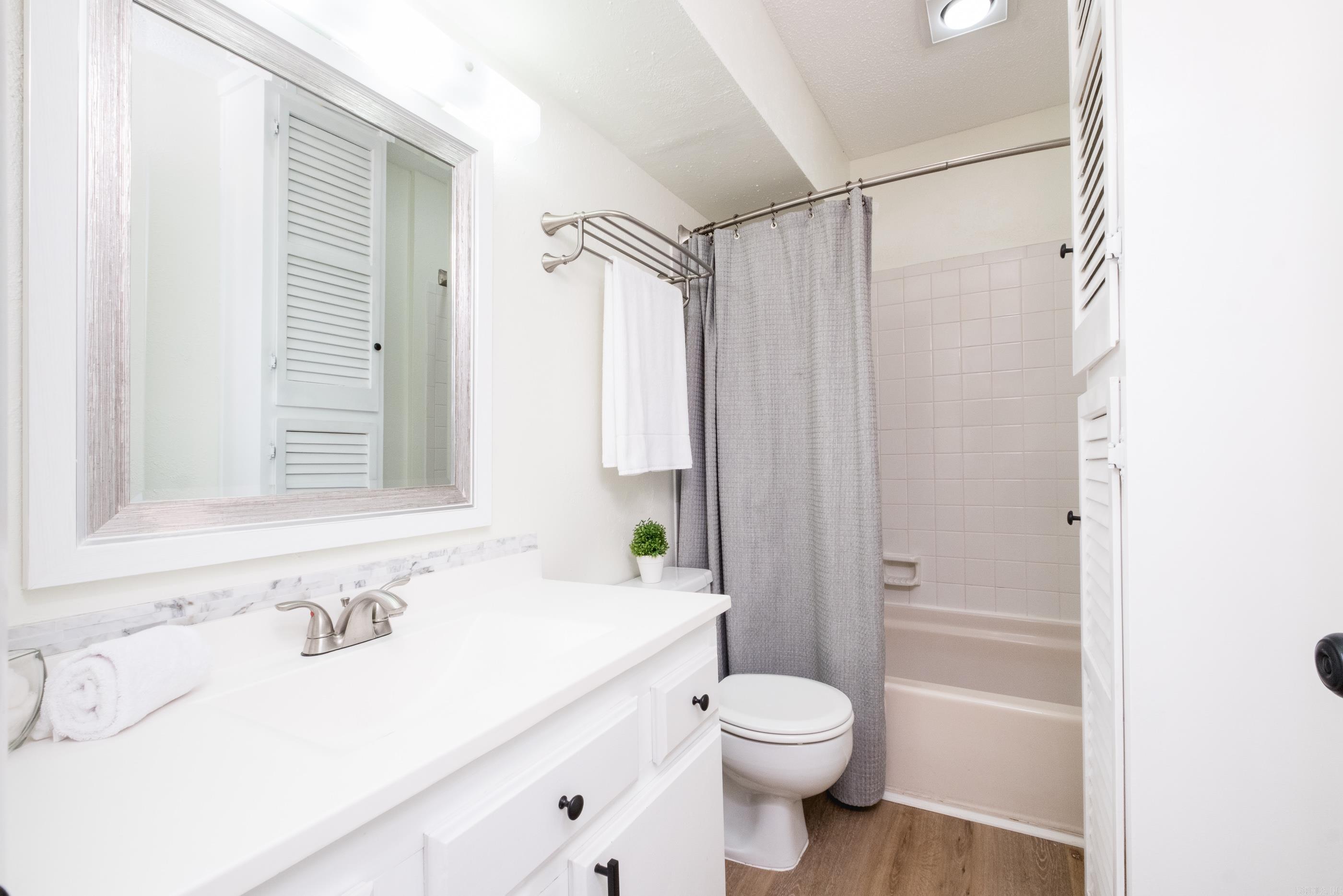 FOREST HGTS CONDO - Residential