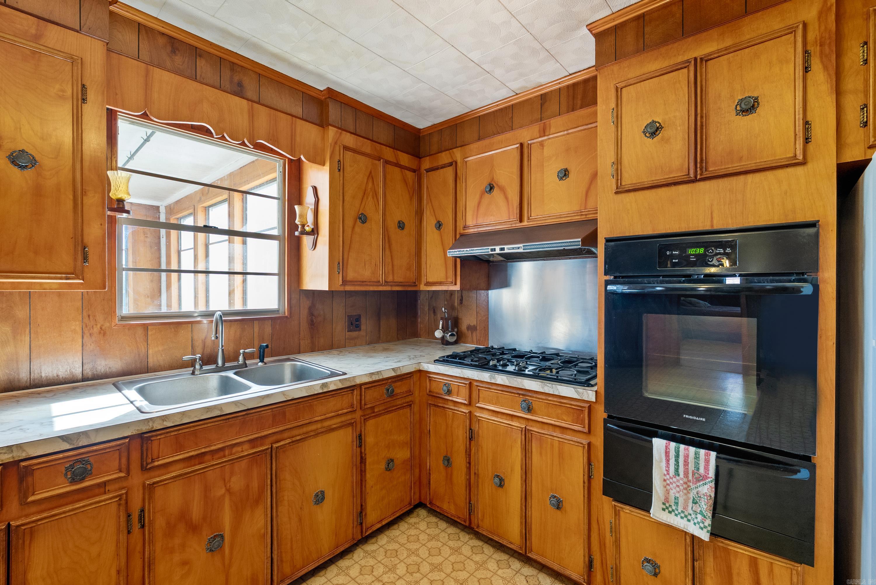 BRADDOCKS J S - Residential