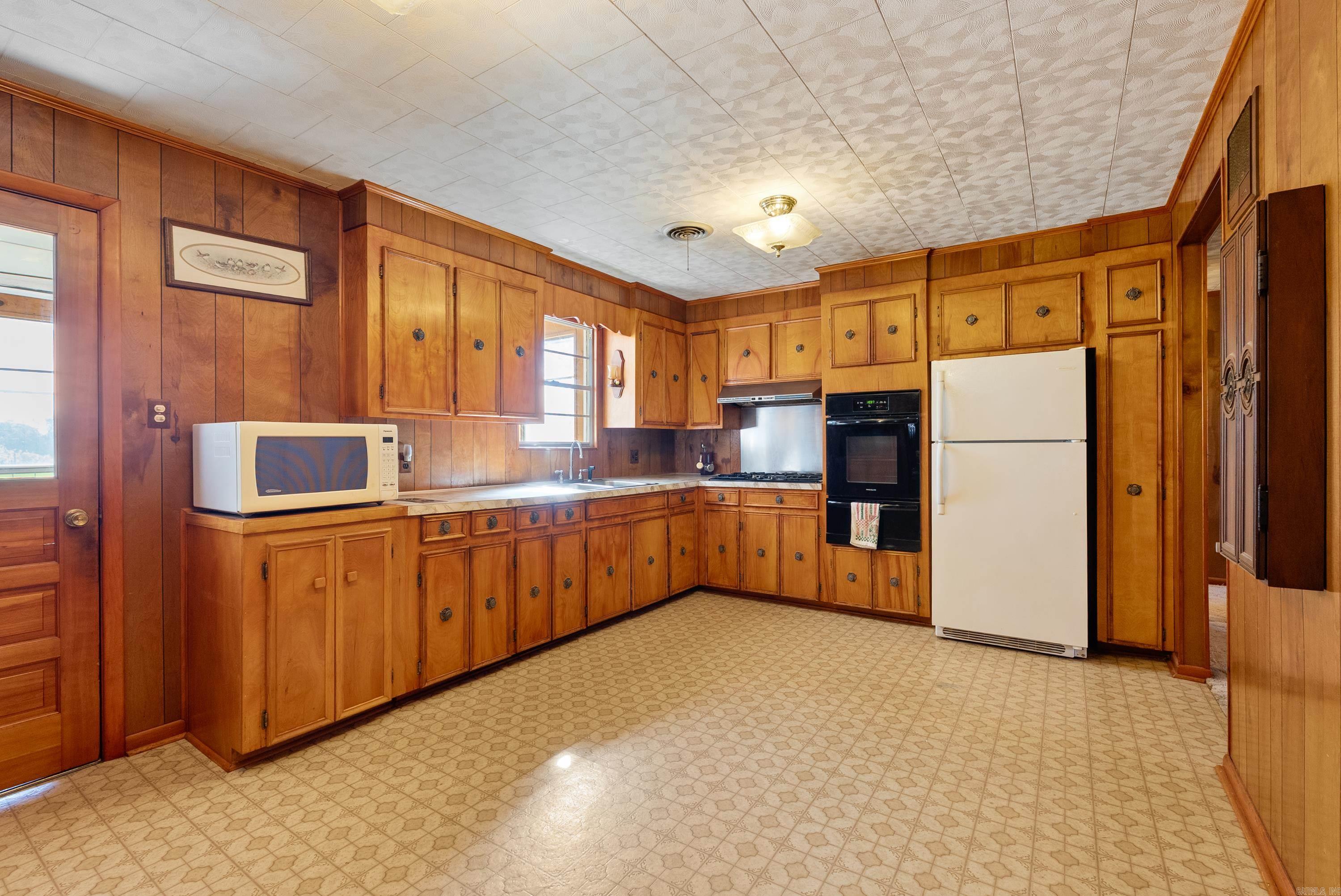 BRADDOCKS J S - Residential