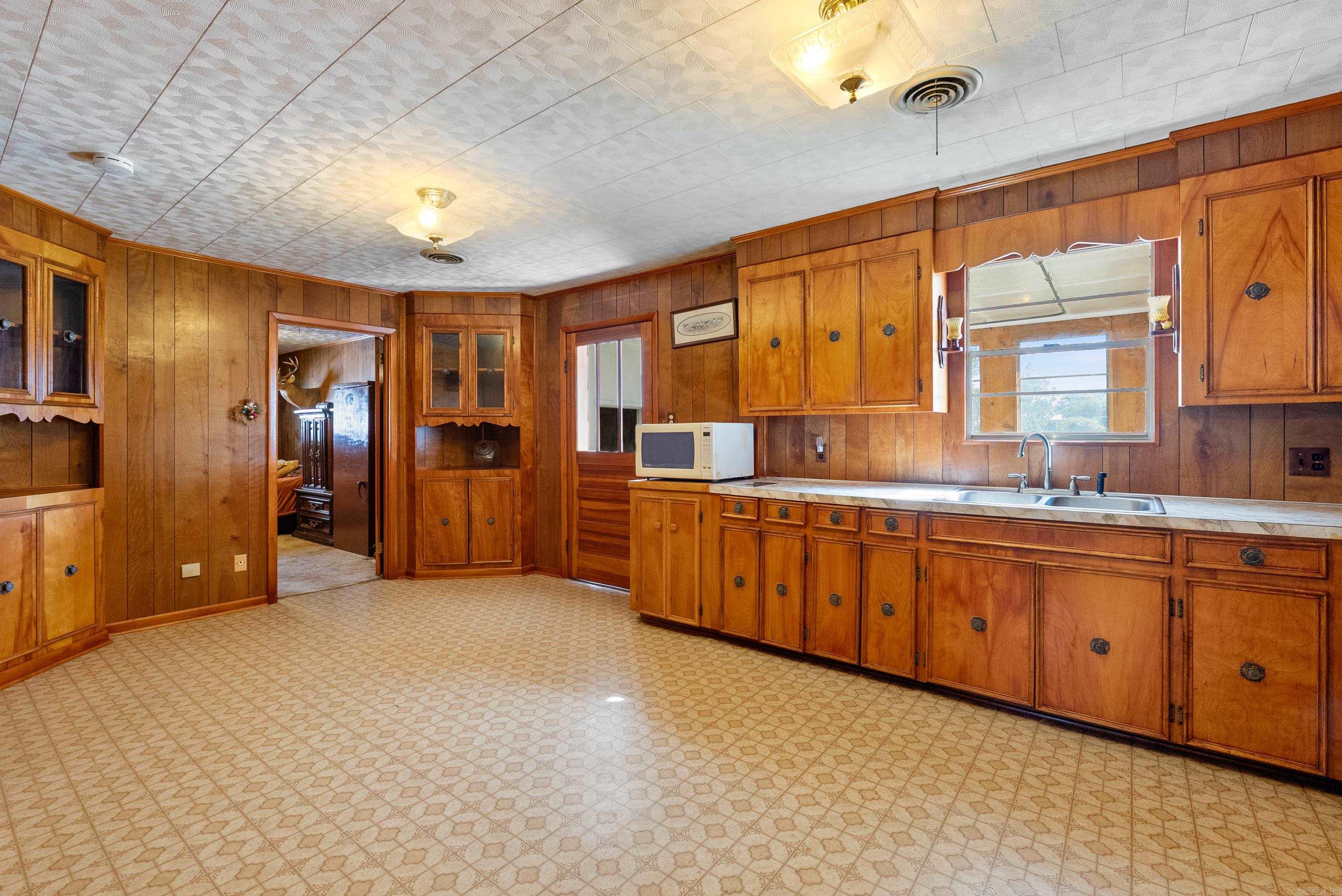 BRADDOCKS J S - Residential