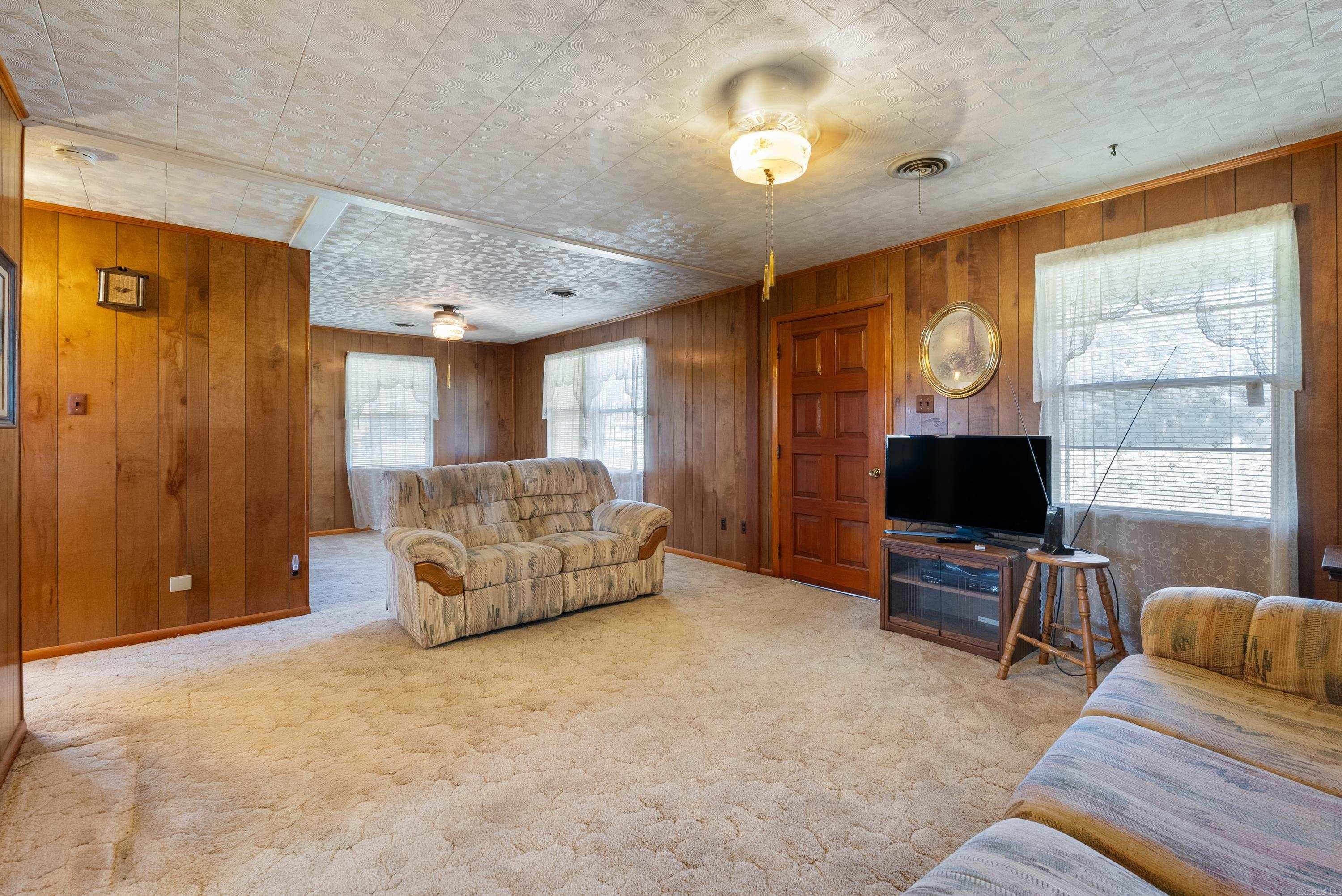 BRADDOCKS J S - Residential
