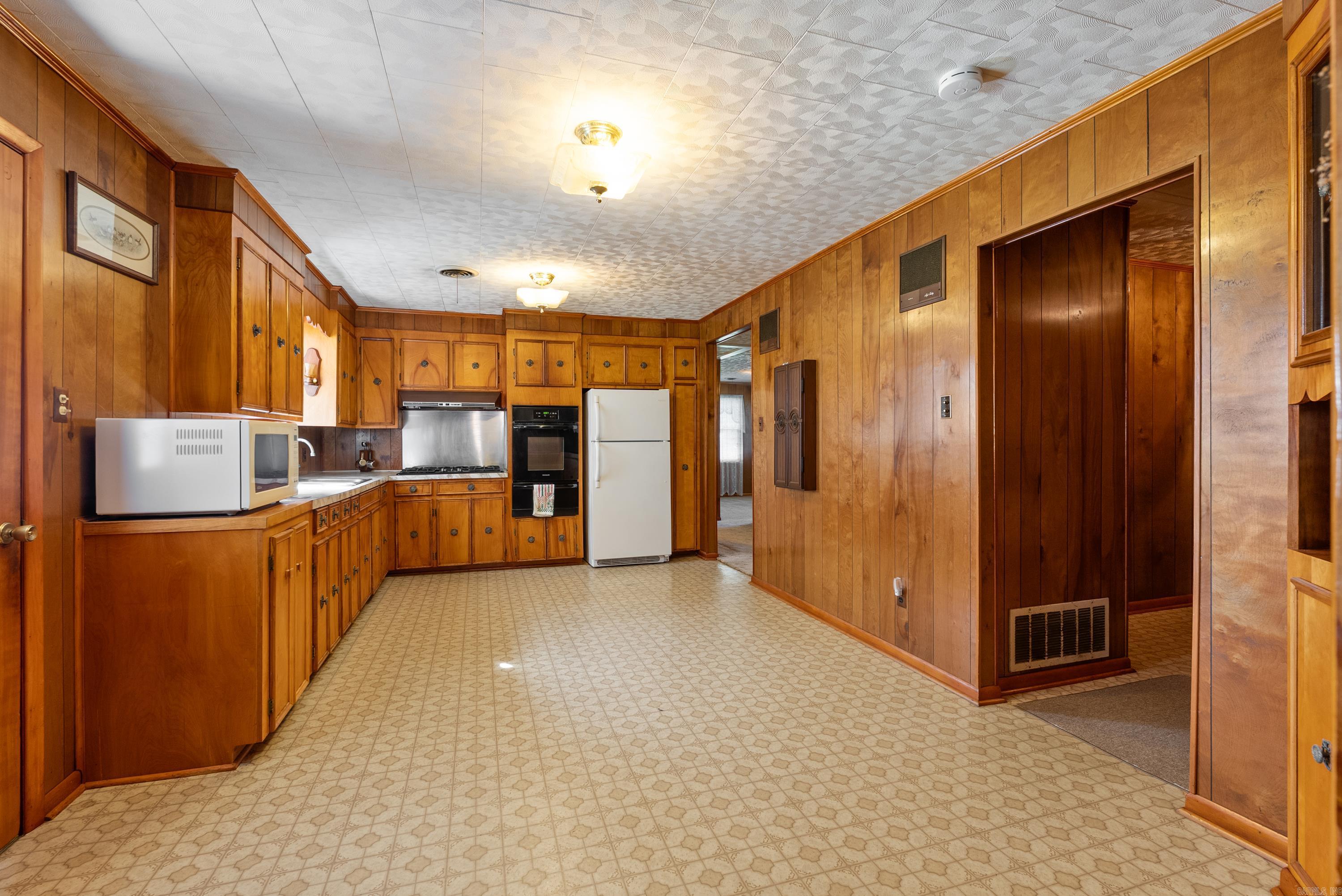 BRADDOCKS J S - Residential