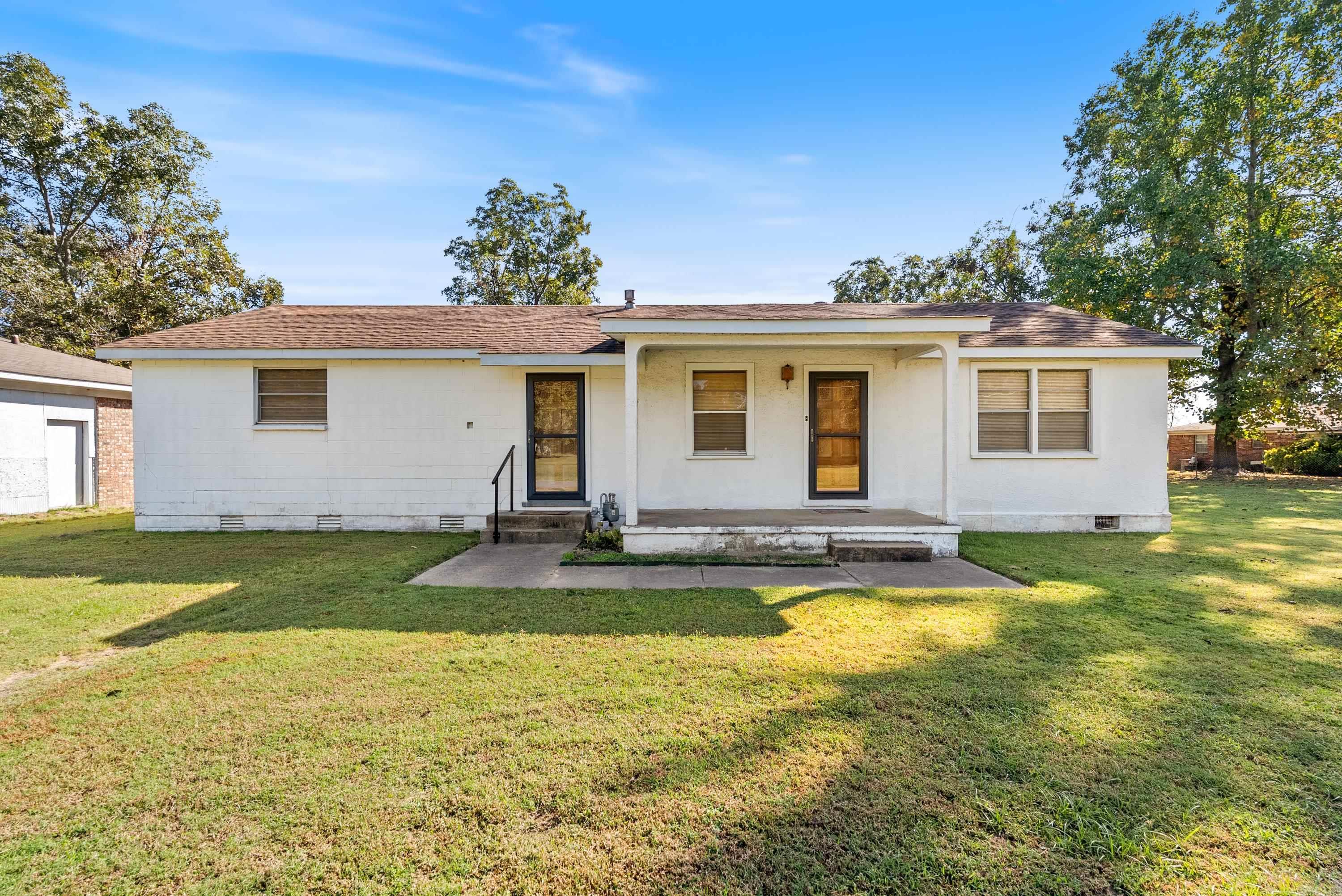 BRADDOCKS J S - Residential