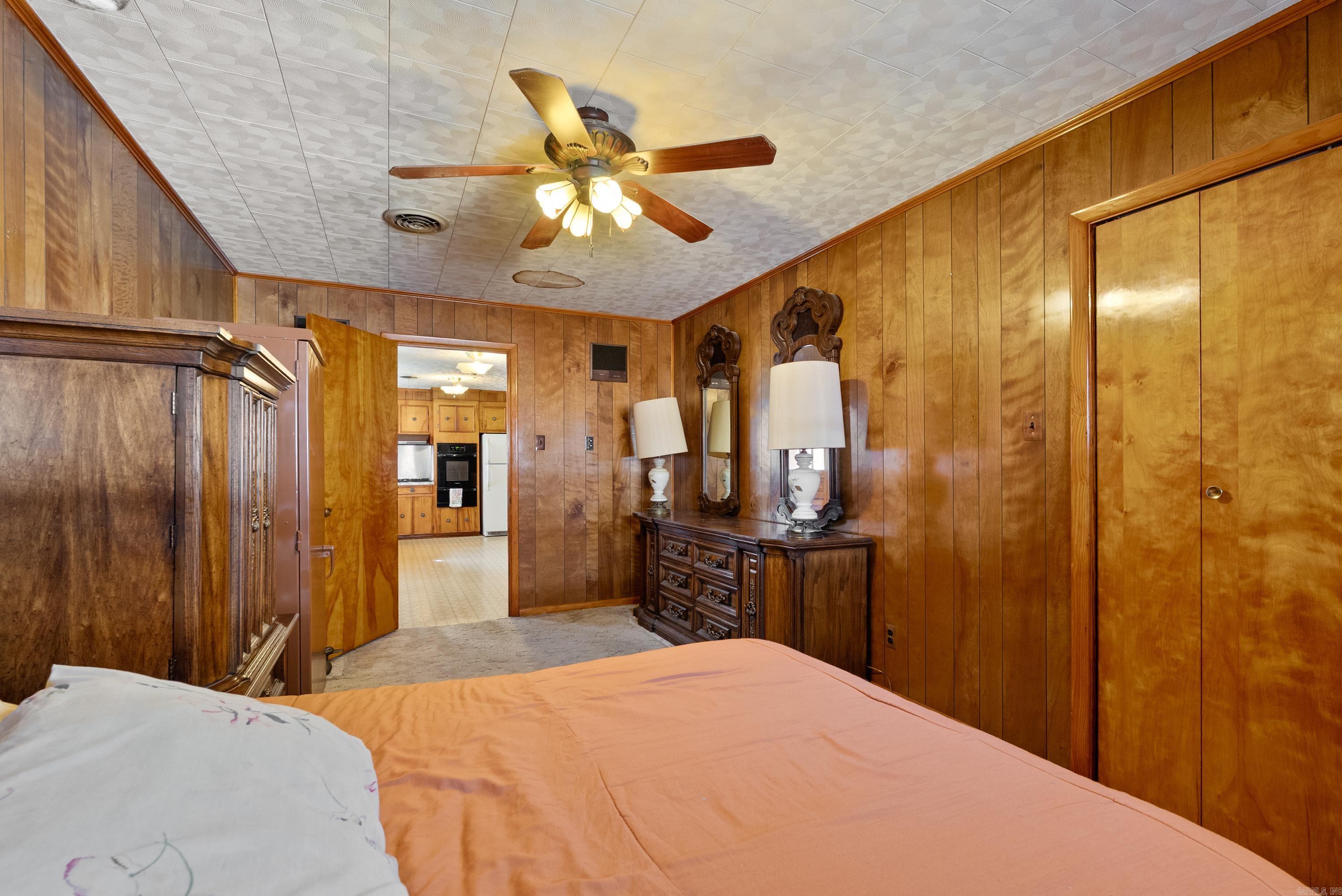 BRADDOCKS J S - Residential