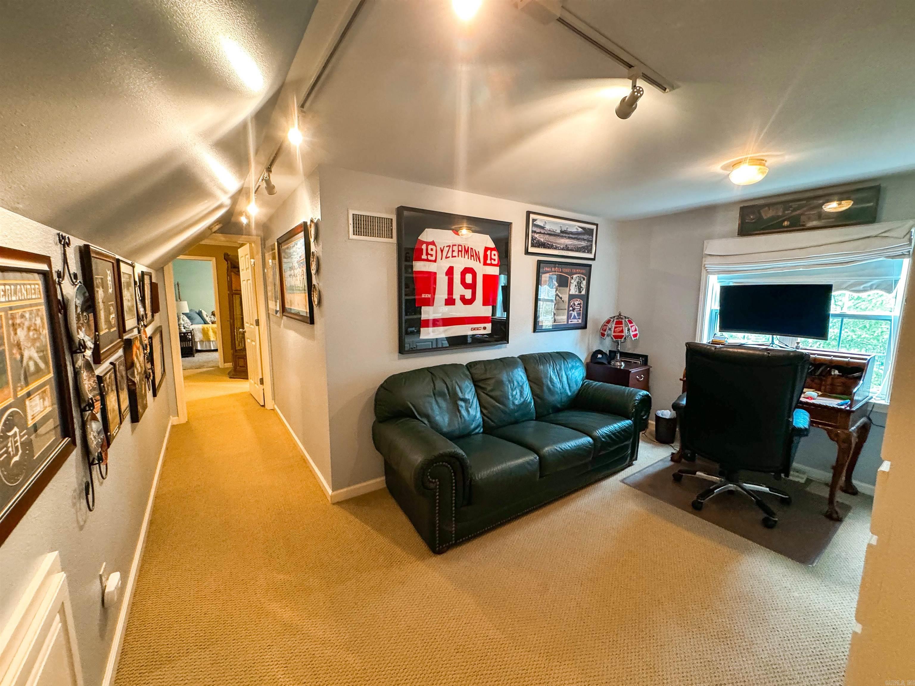 COLONY WEST ADDN - Residential