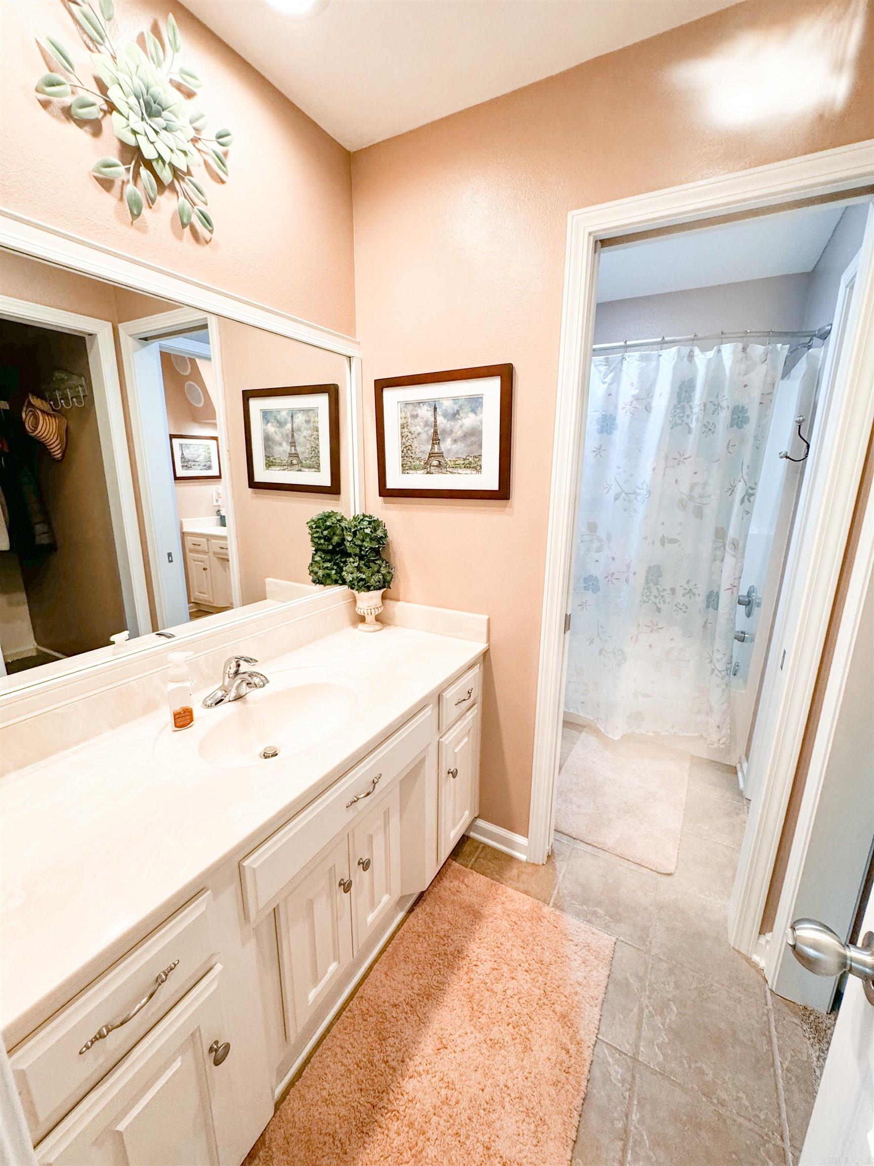 COLONY WEST ADDN - Residential